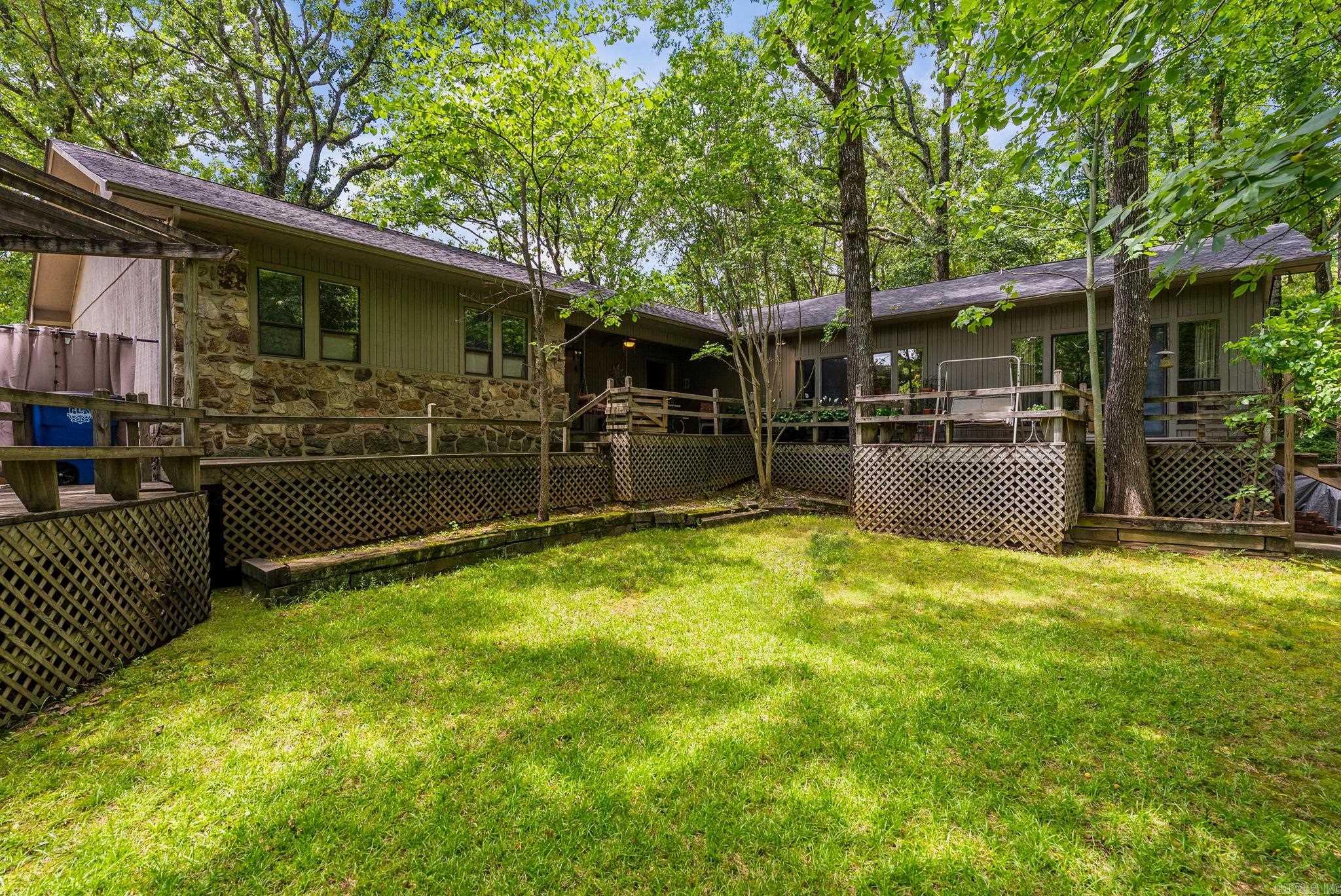 7601 Flintrock Road Property Photo 1