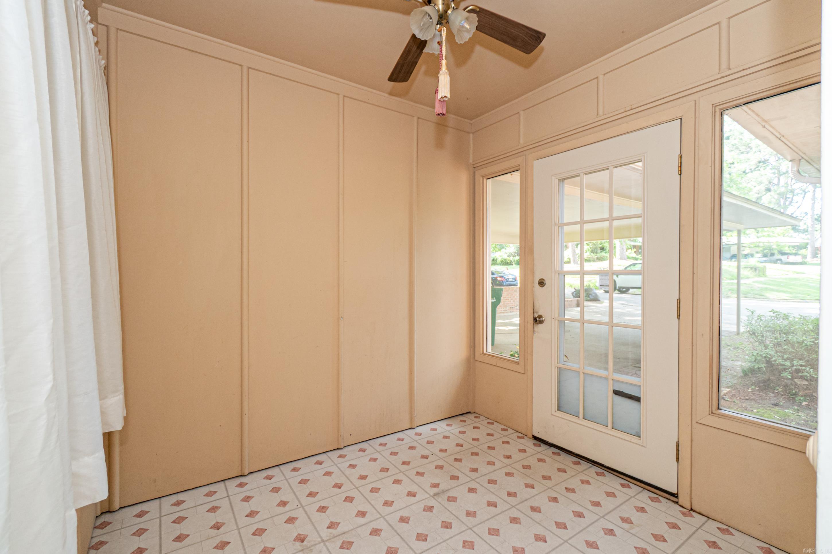 511 Casa Linda Dr Property Photo 7