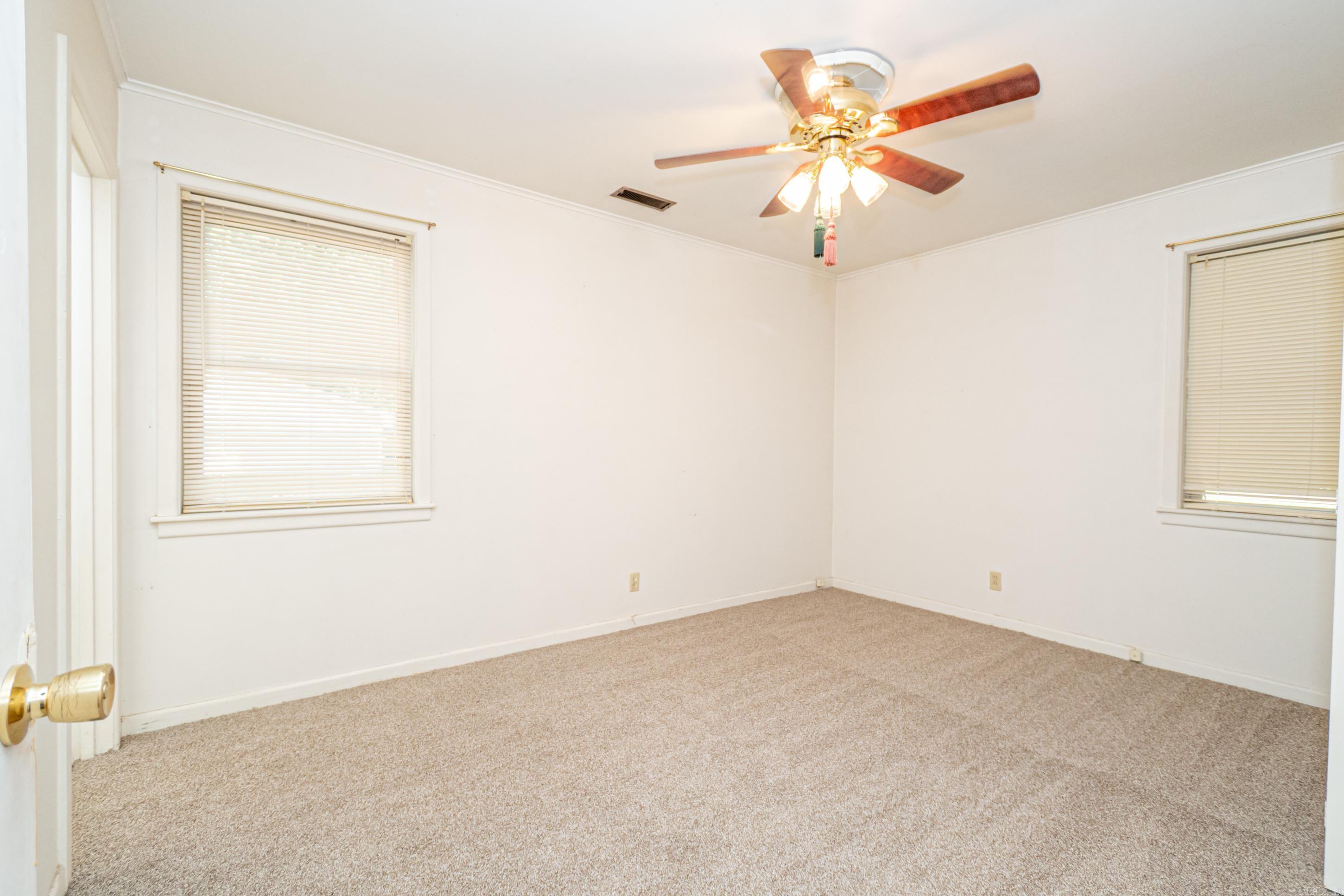 511 Casa Linda Dr Property Photo 14