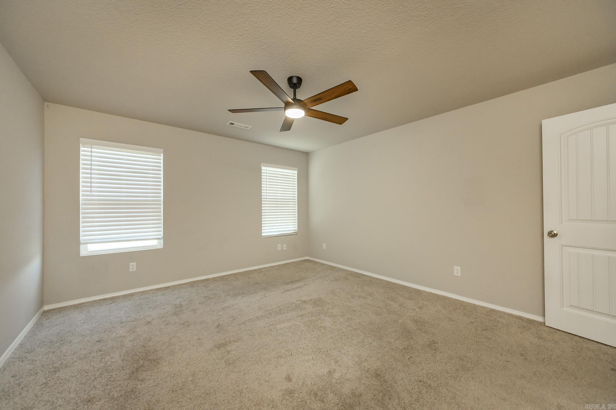 44 Dunnaway Drive Property Photo 13