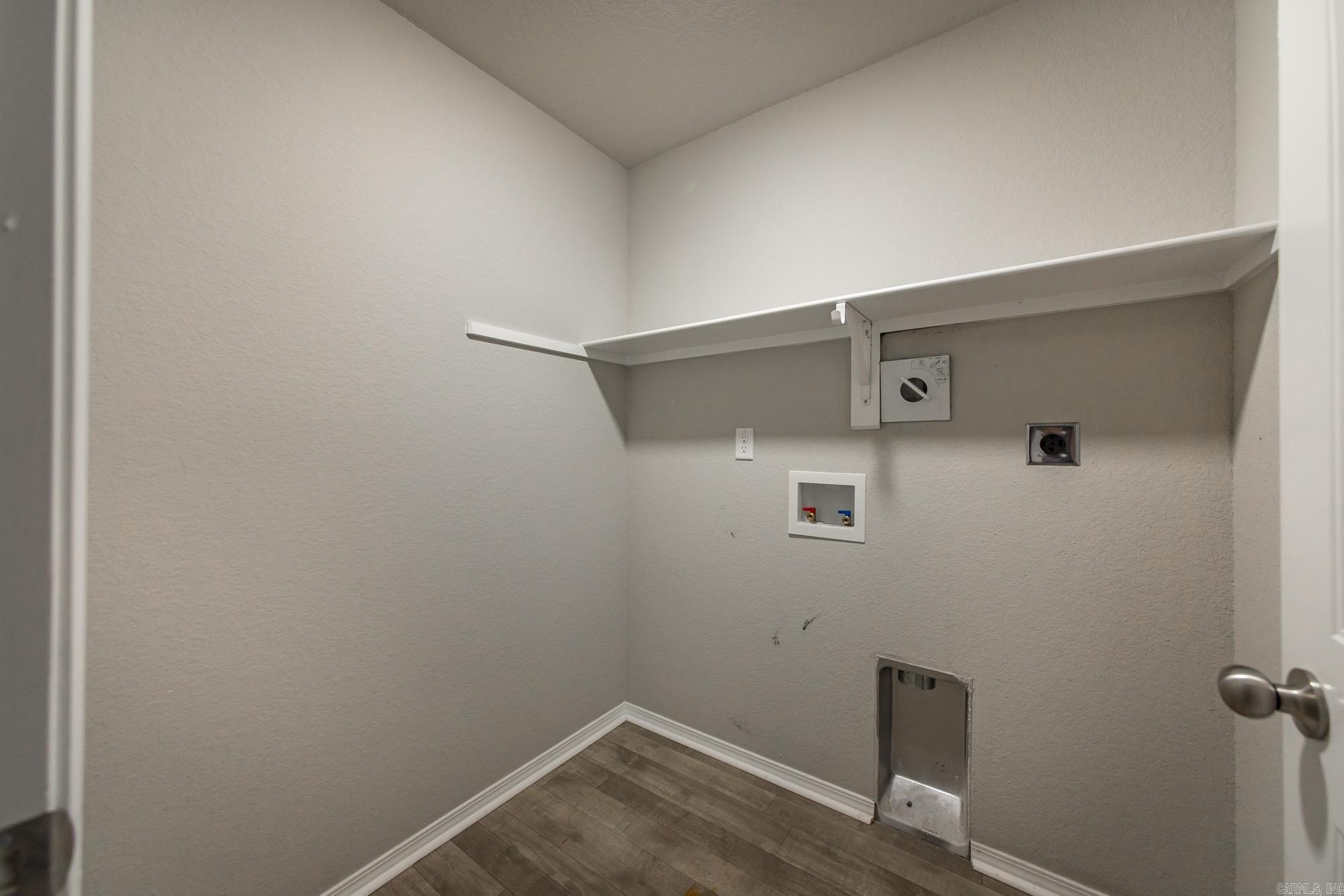 44 Dunnaway Drive Property Photo 14