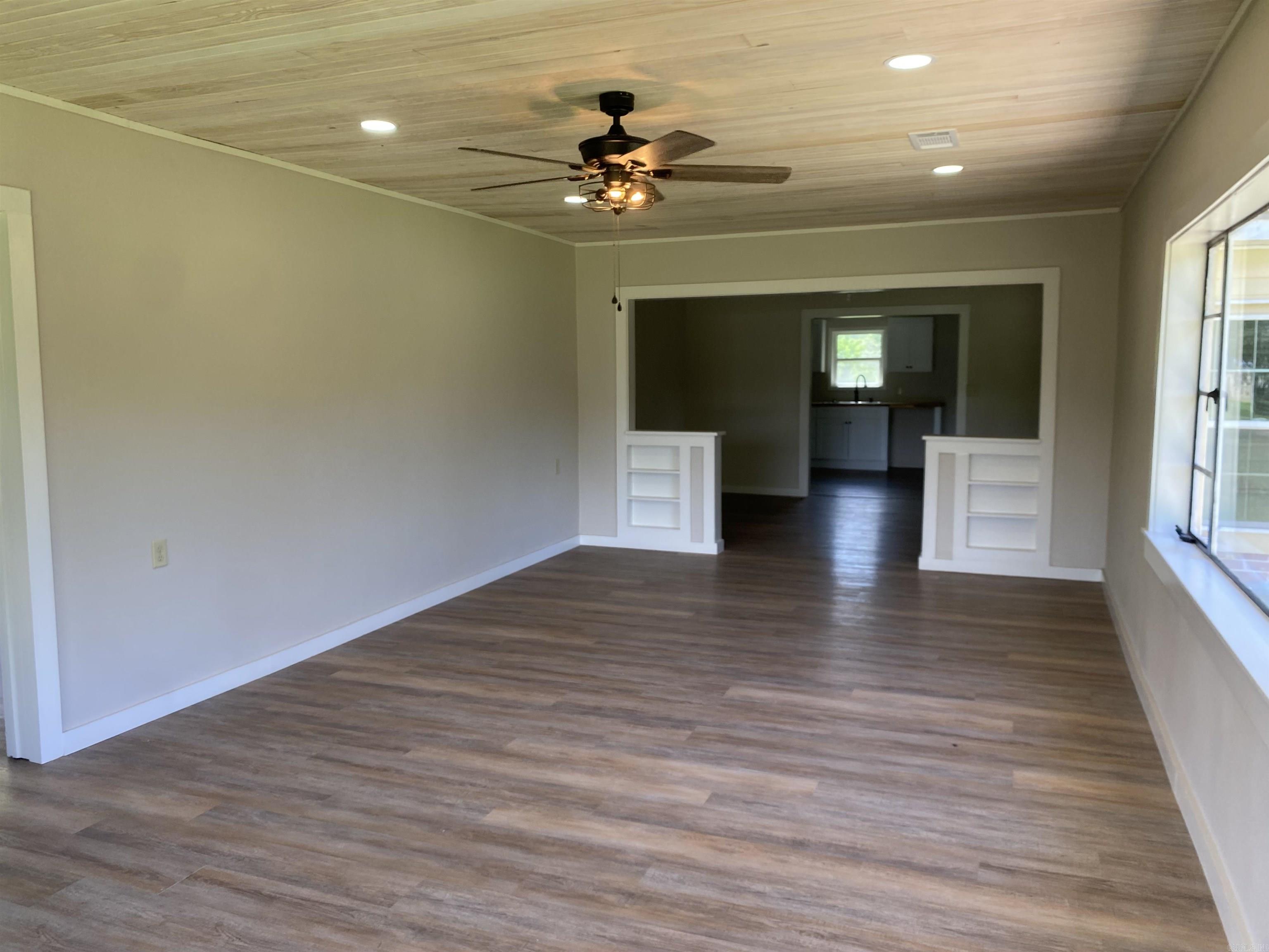 41 Mockingbird Lane Story, Ar Property Photo 3