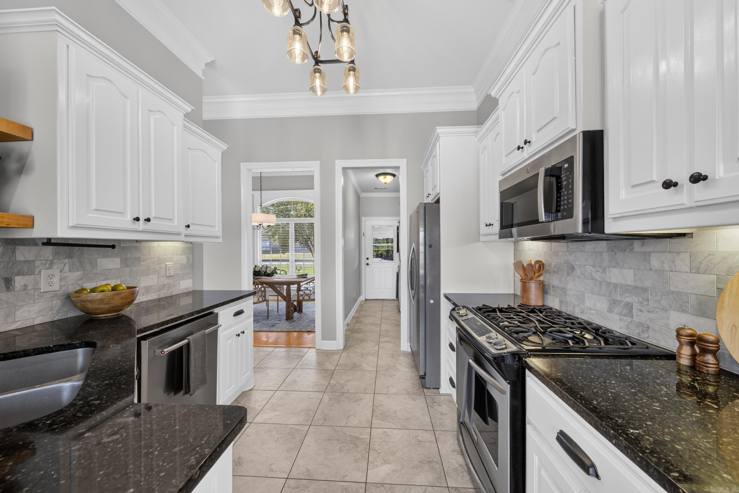 1104 Aberdour Drive Property Photo 21