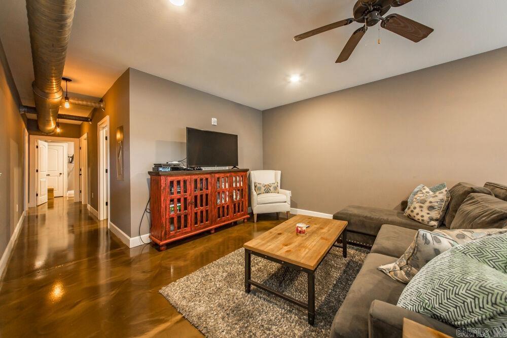 7910 Edgemont Rd, Suite 300 Property Photo 1