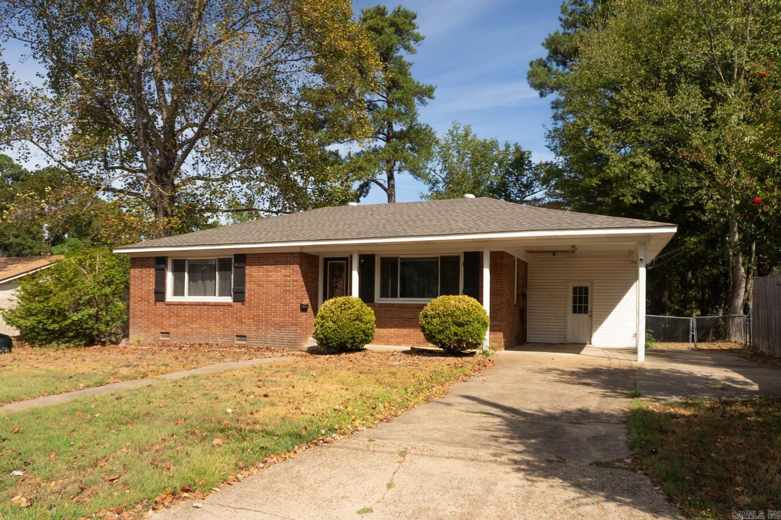 2308 Sylvia Street Property Photo 4