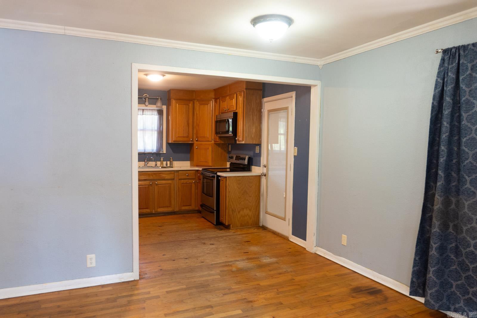 2308 Sylvia Street Property Photo 7