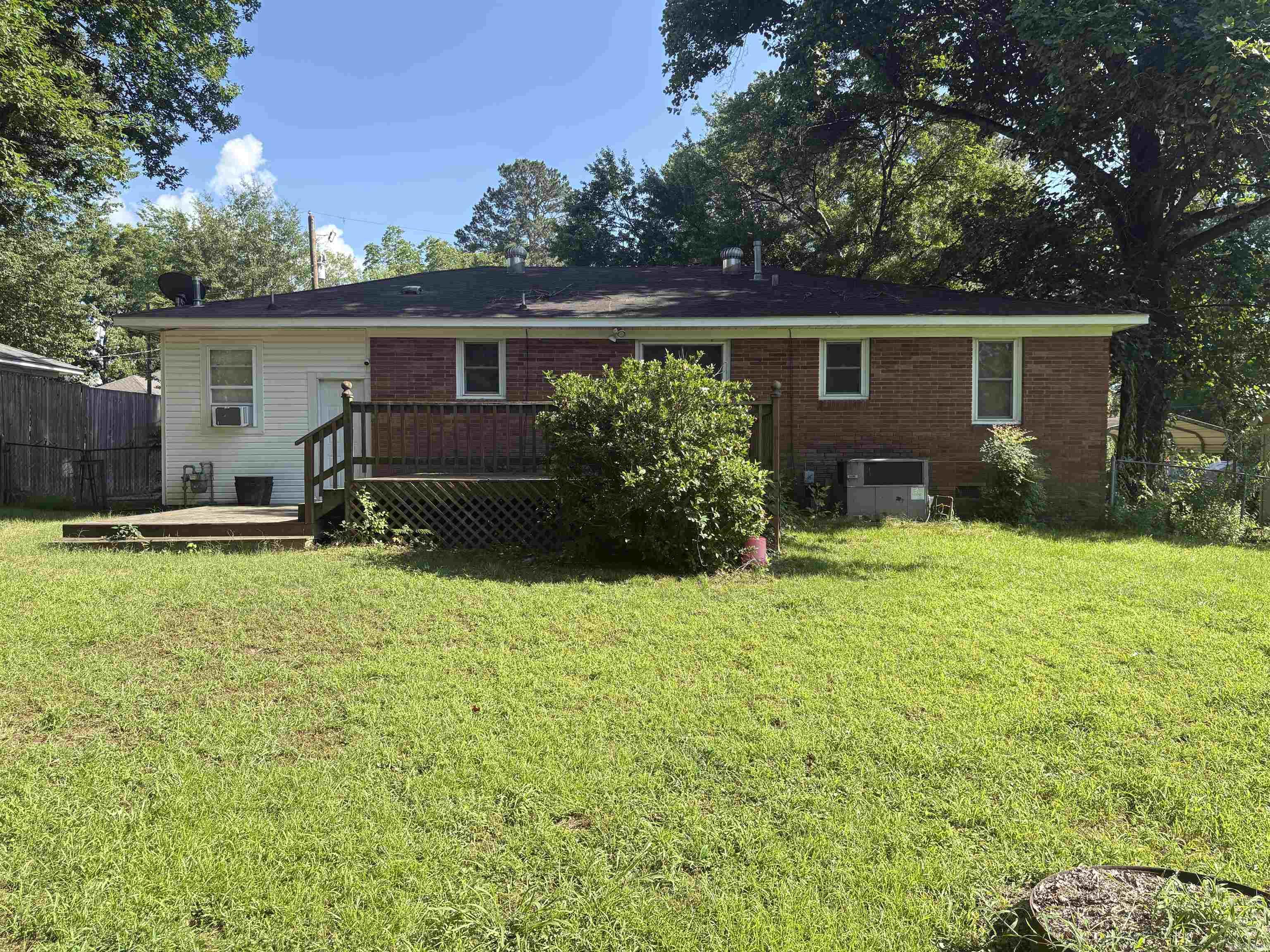 2308 Sylvia Street Property Photo 18