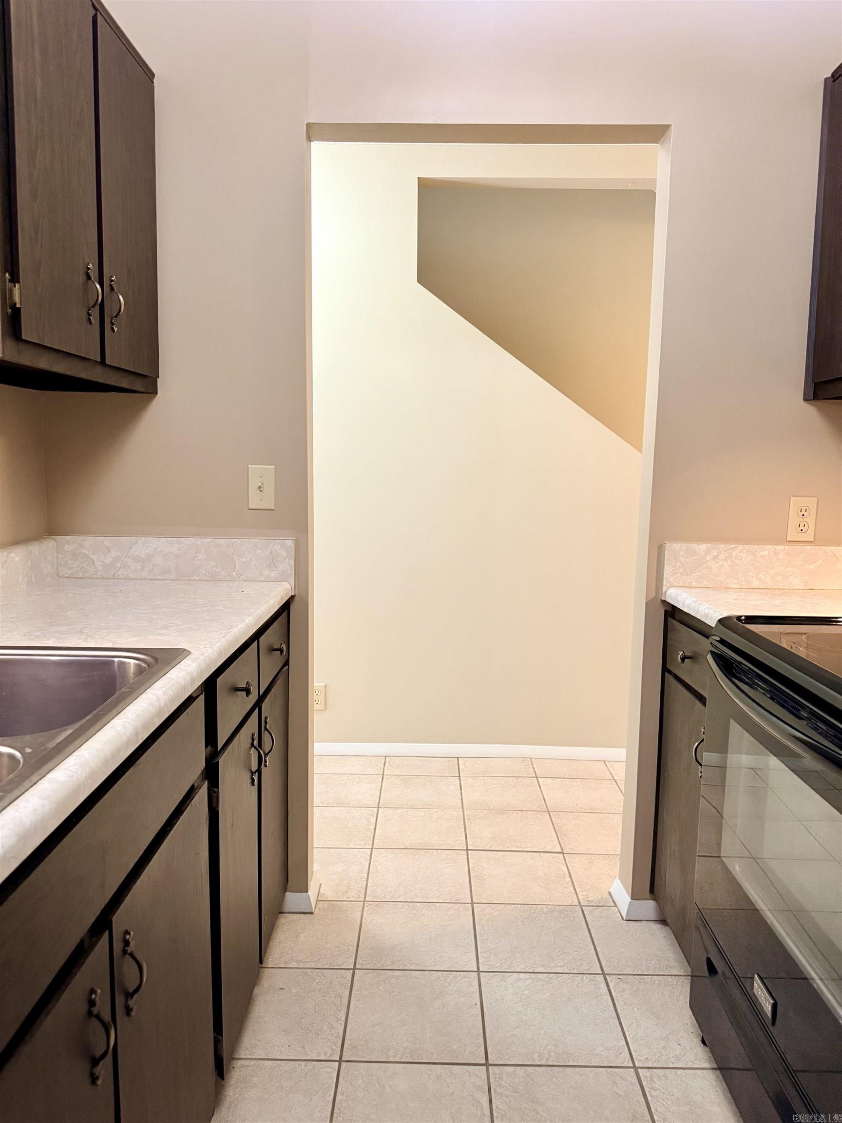 135 Hillview #54 Drive Property Photo 13