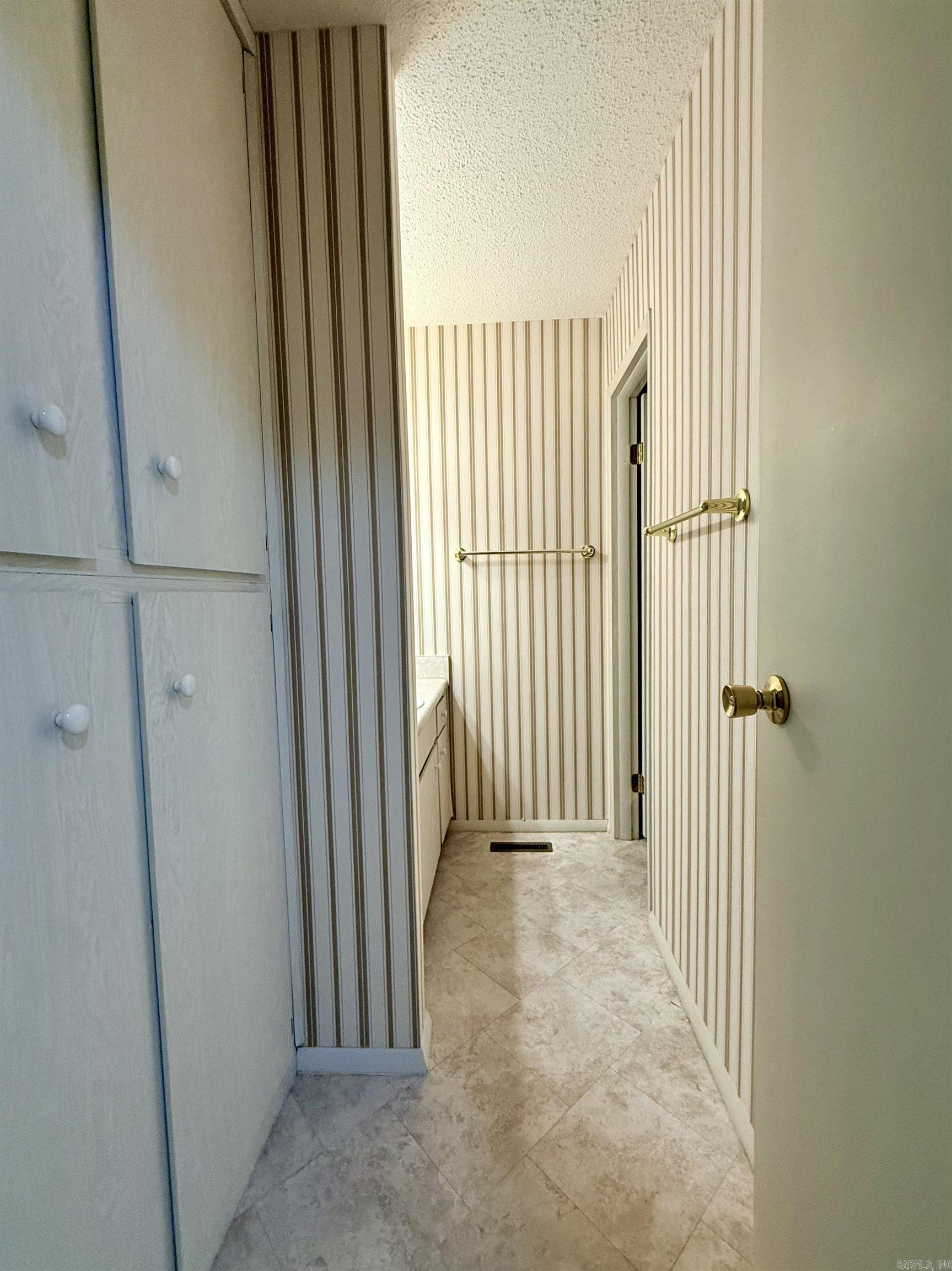 135 Hillview #54 Drive Property Photo 20