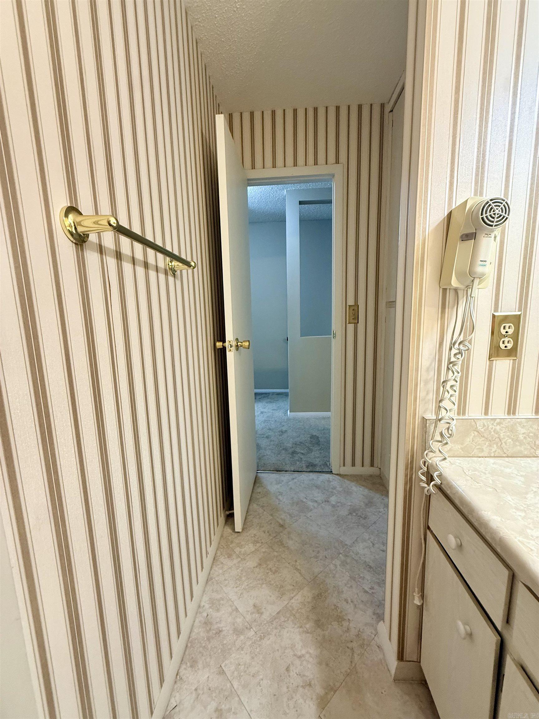 135 Hillview #54 Drive Property Photo 23