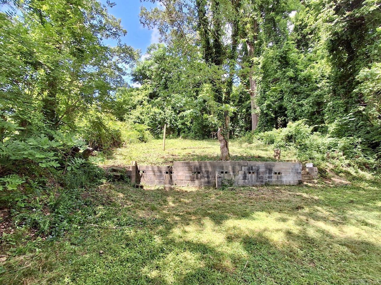 00 Erie Street Property Photo 2