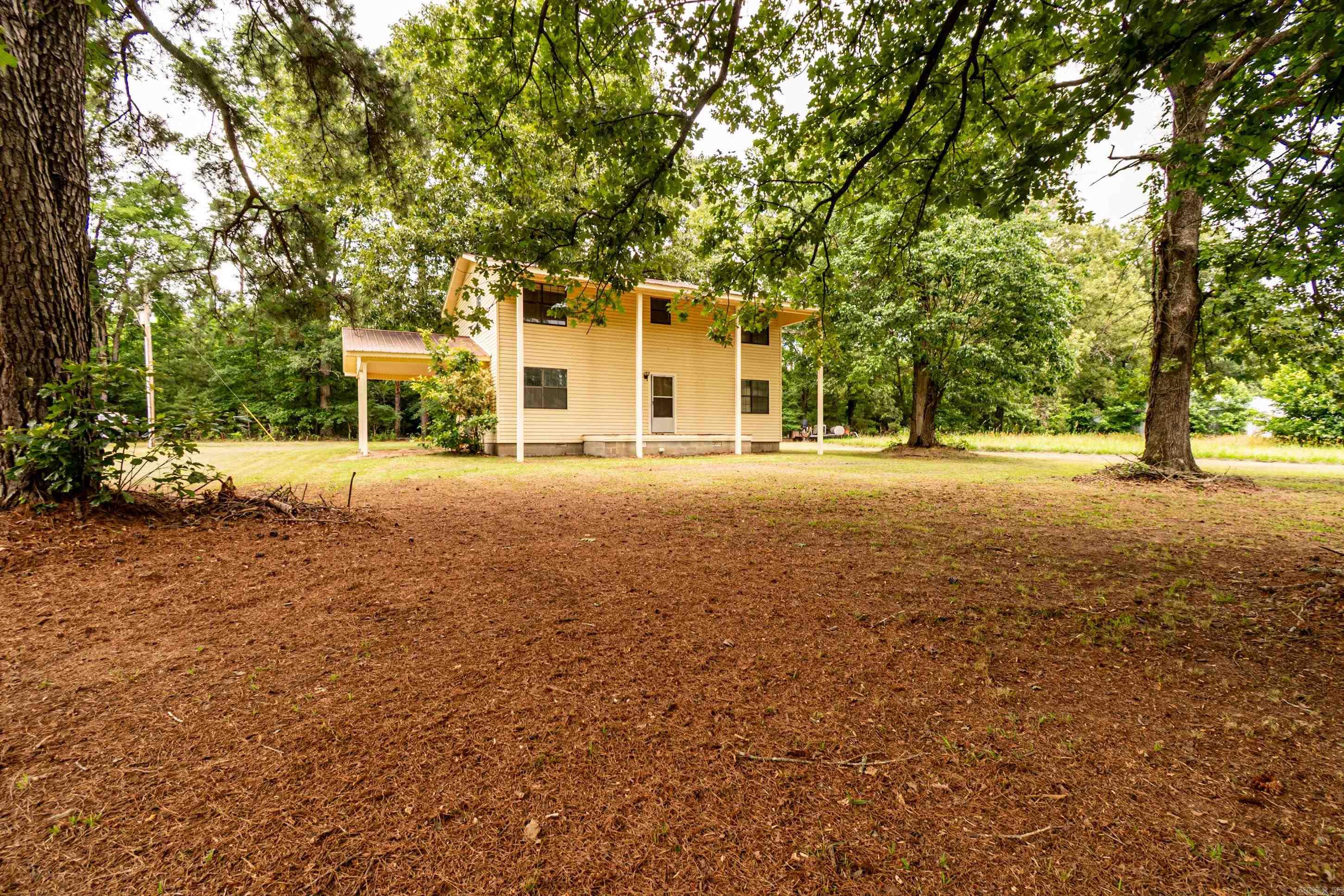 160 Mcmahon Ln Property Photo 3
