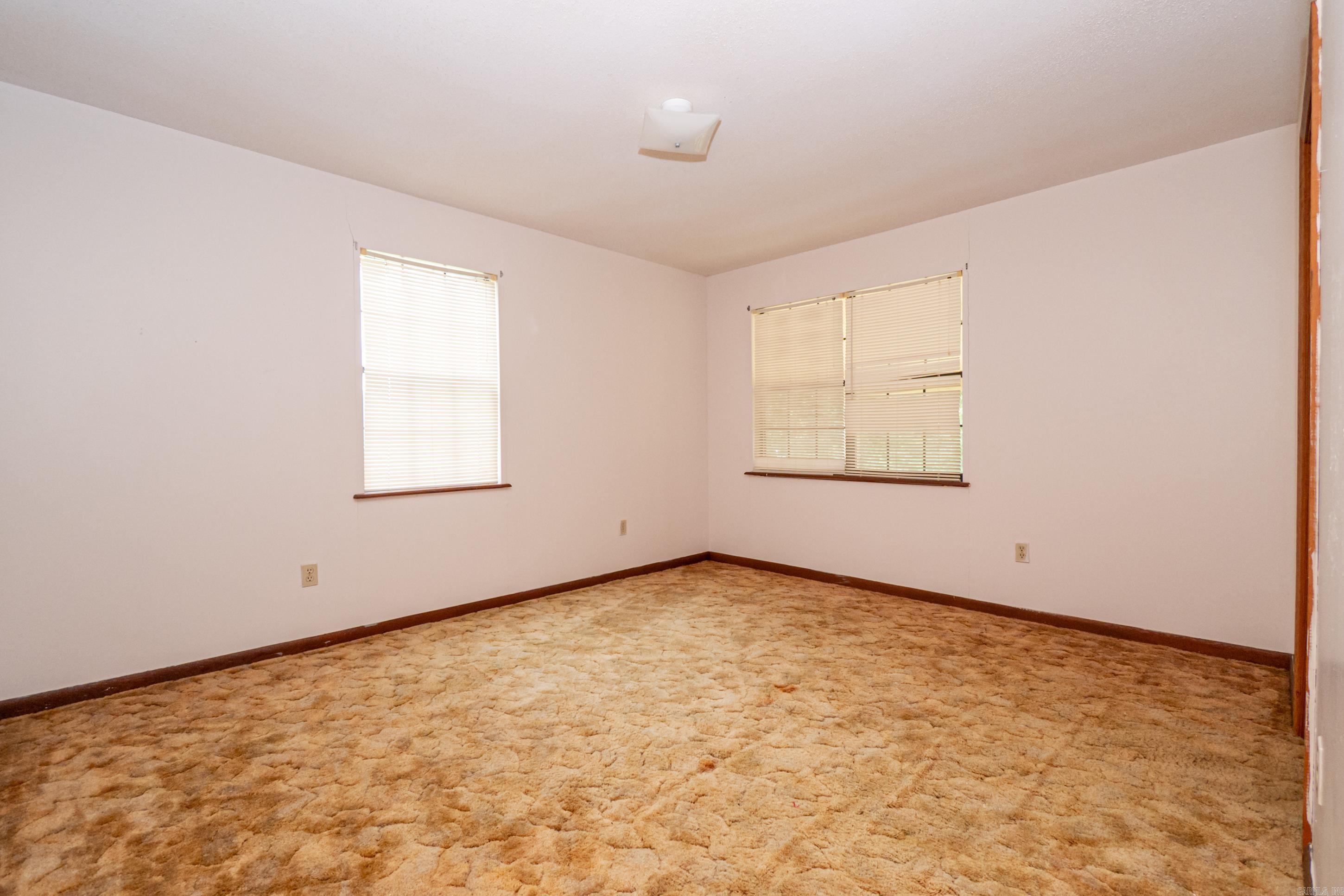 160 Mcmahon Ln Property Photo 15