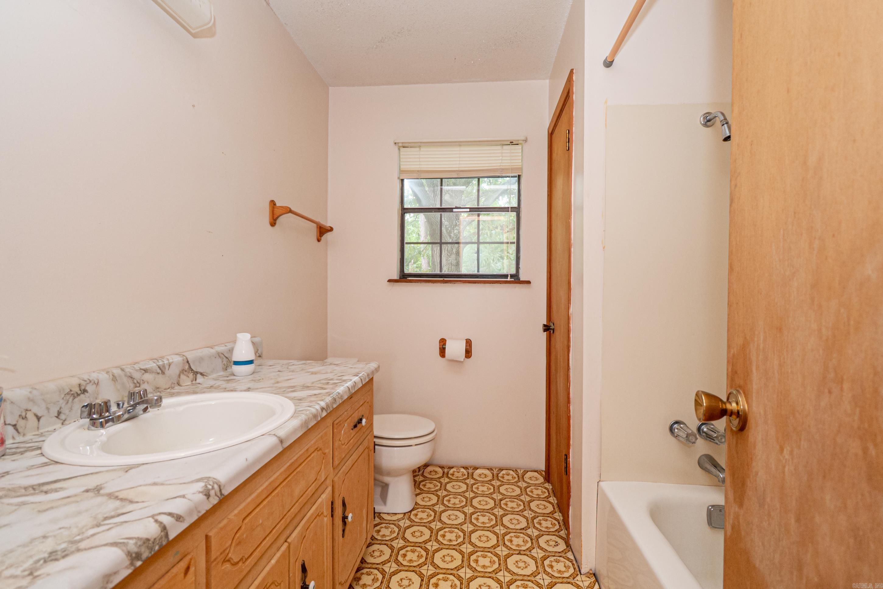 160 Mcmahon Ln Property Photo 18