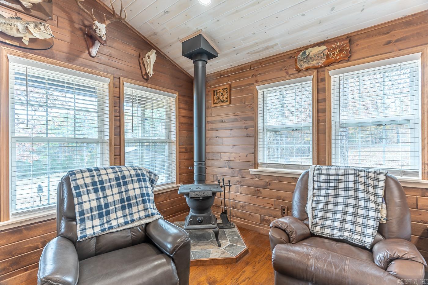 421 Tail Star Trl Property Photo 10