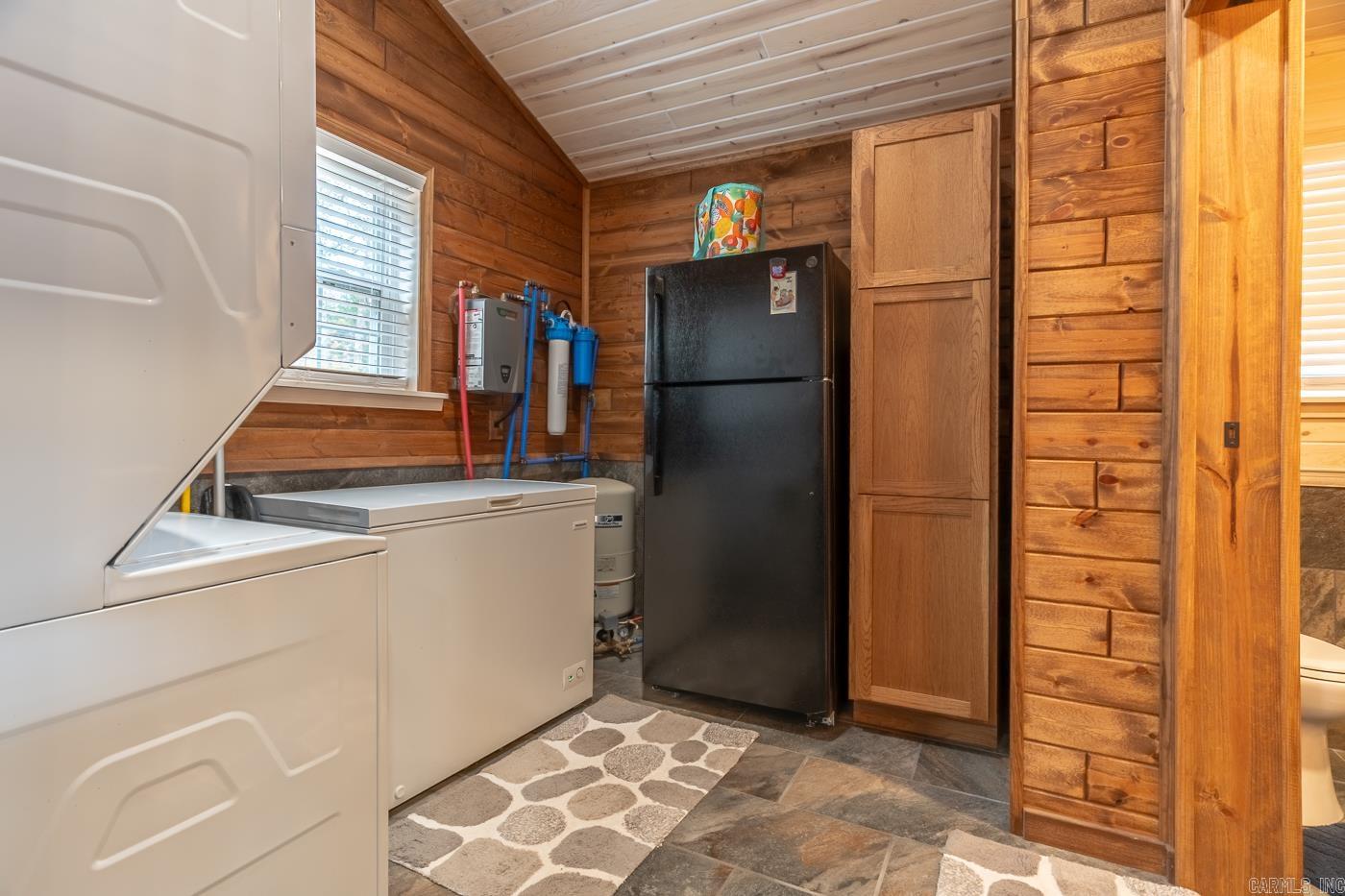 421 Tail Star Trl Property Photo 17