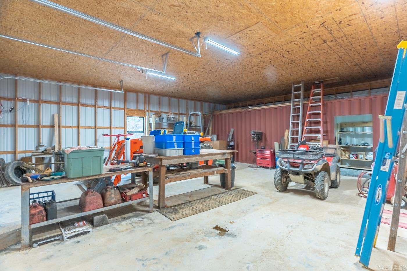421 Tail Star Trl Property Photo 28