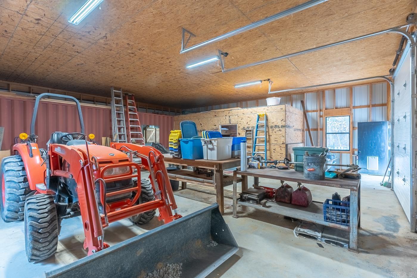 421 Tail Star Trl Property Photo 30