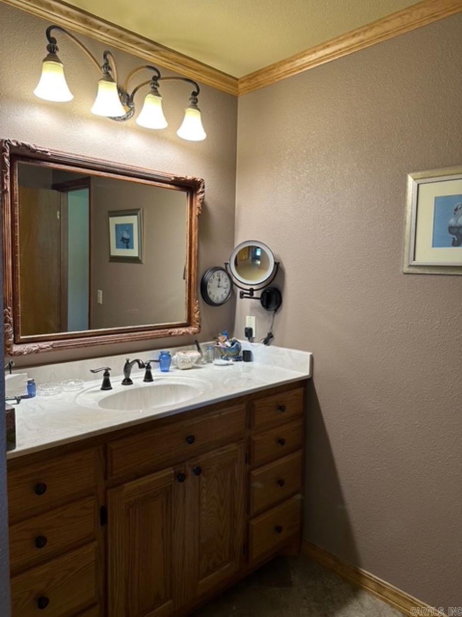 105 Crest Drive Property Photo 33