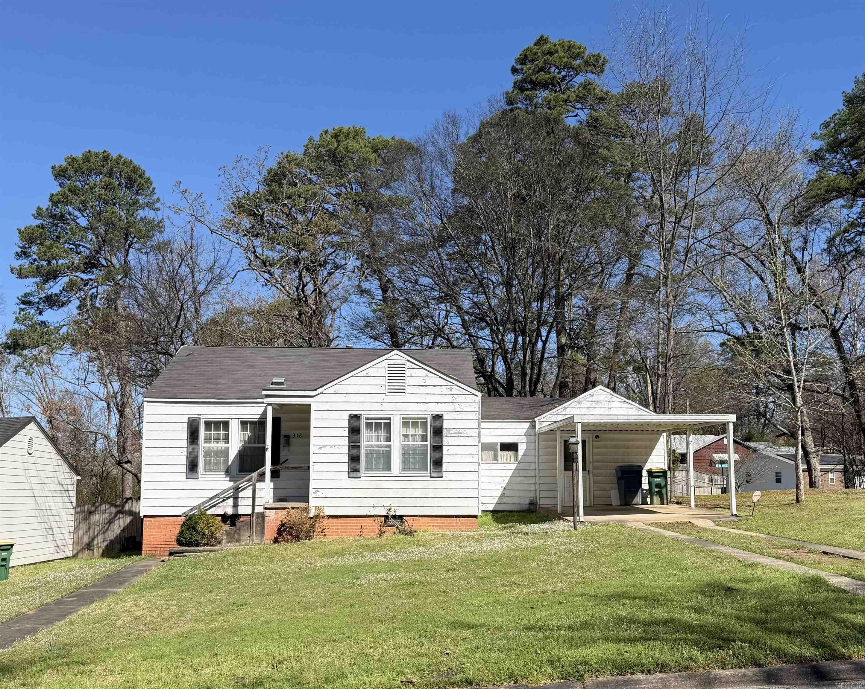 316 Pine Valley Road Property Photo 1