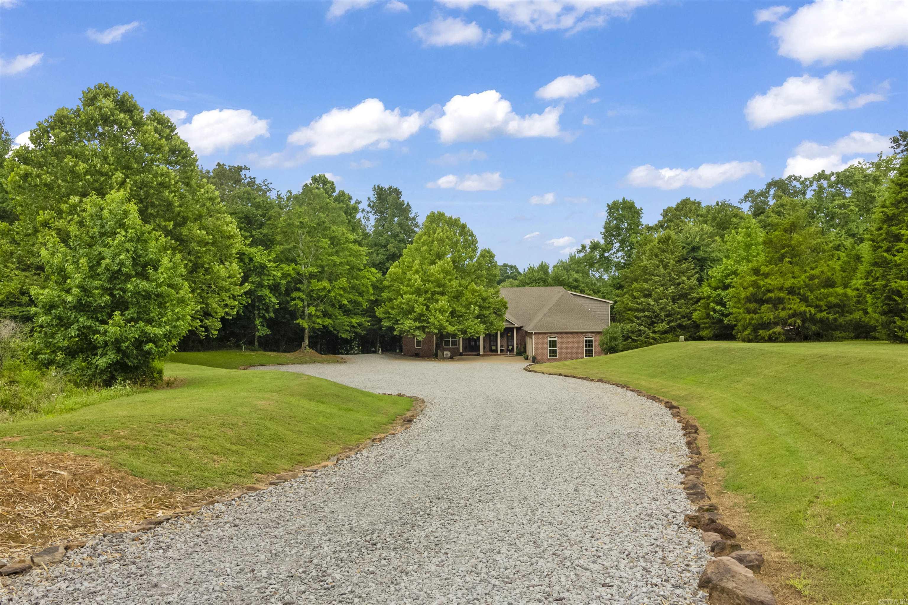 259 Riverview Road Property Photo 3