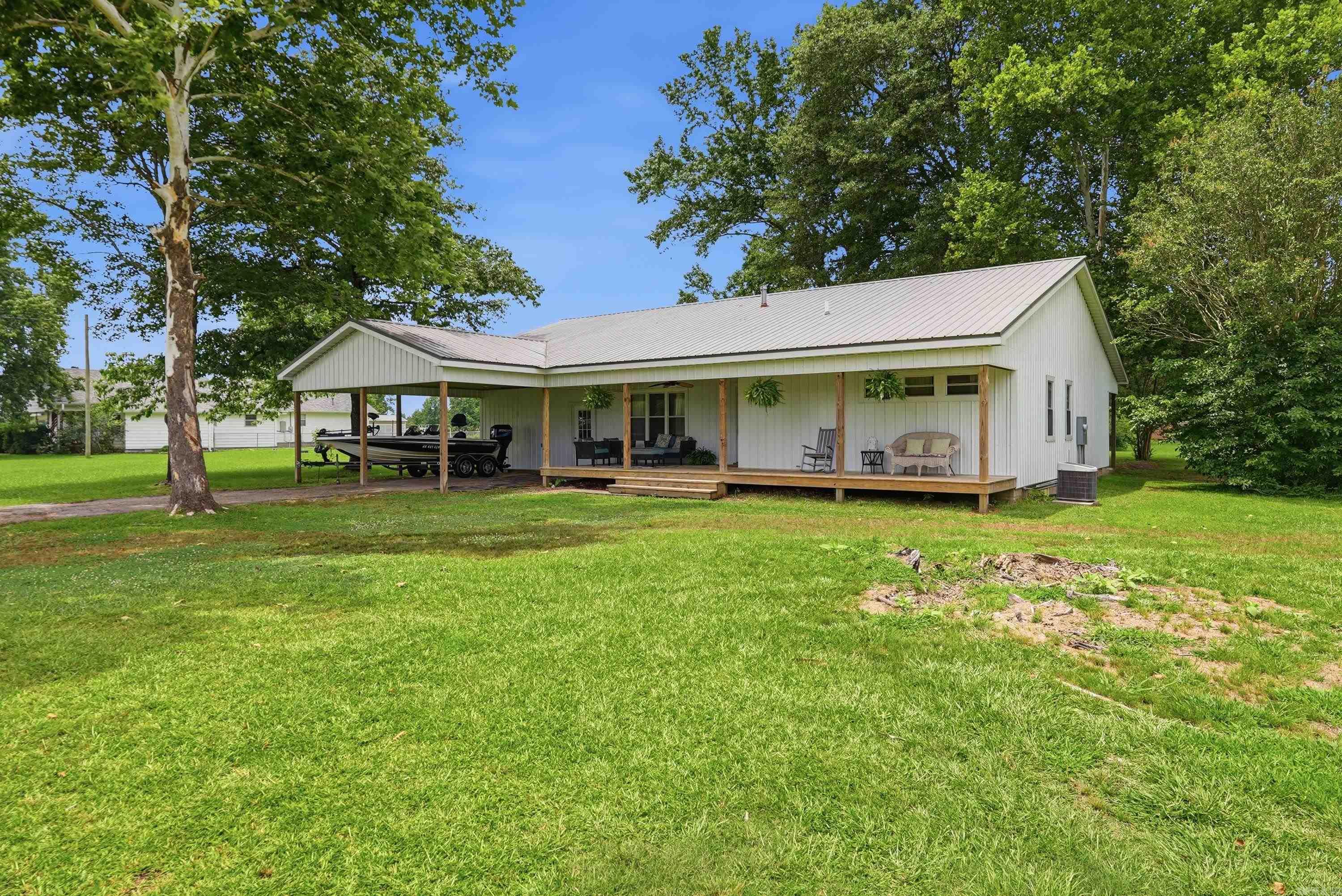 8179 North Main Street Property Photo 34