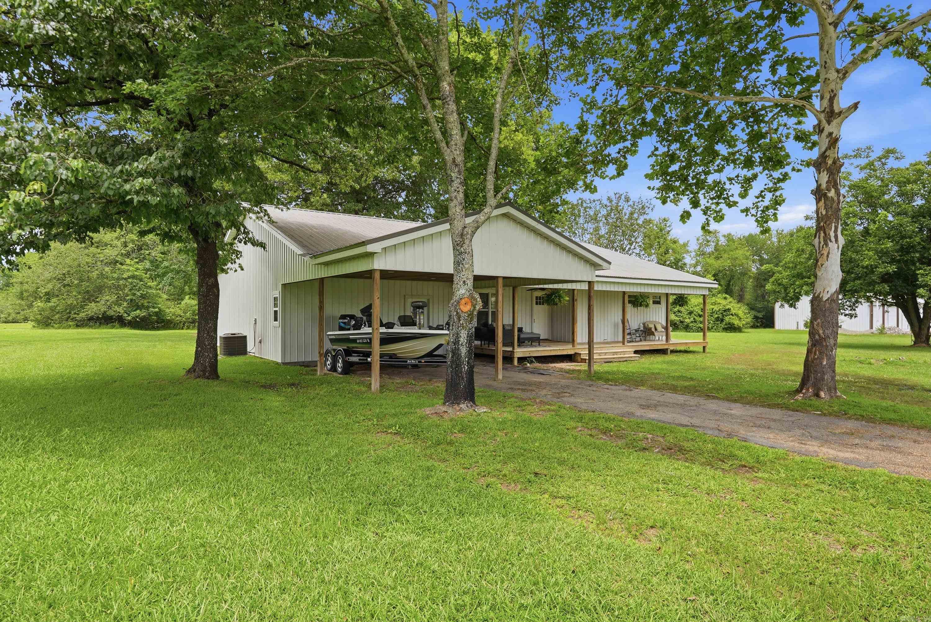 8179 North Main Street Property Photo 35