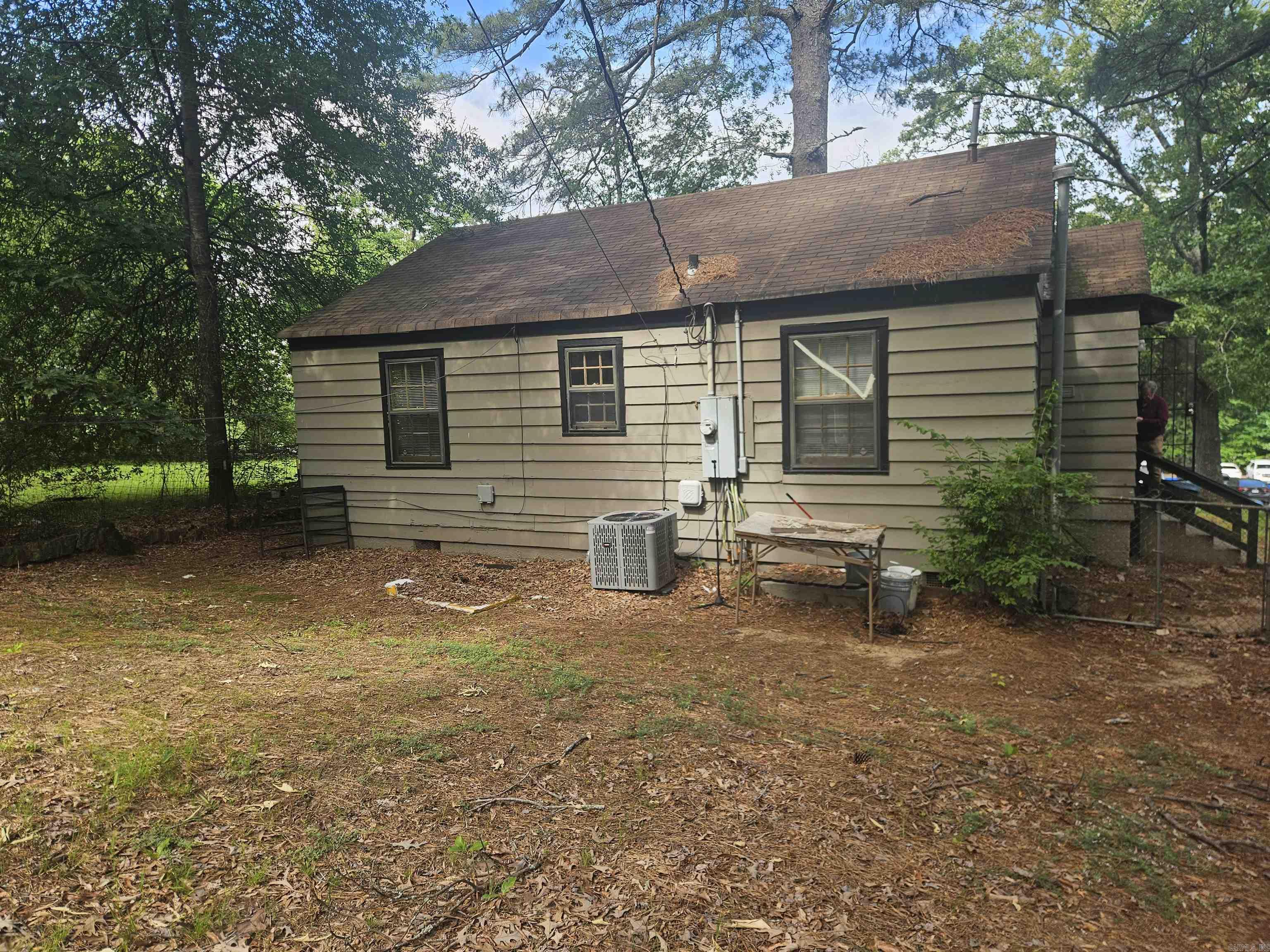 2405 S Fillmore Property Photo 8