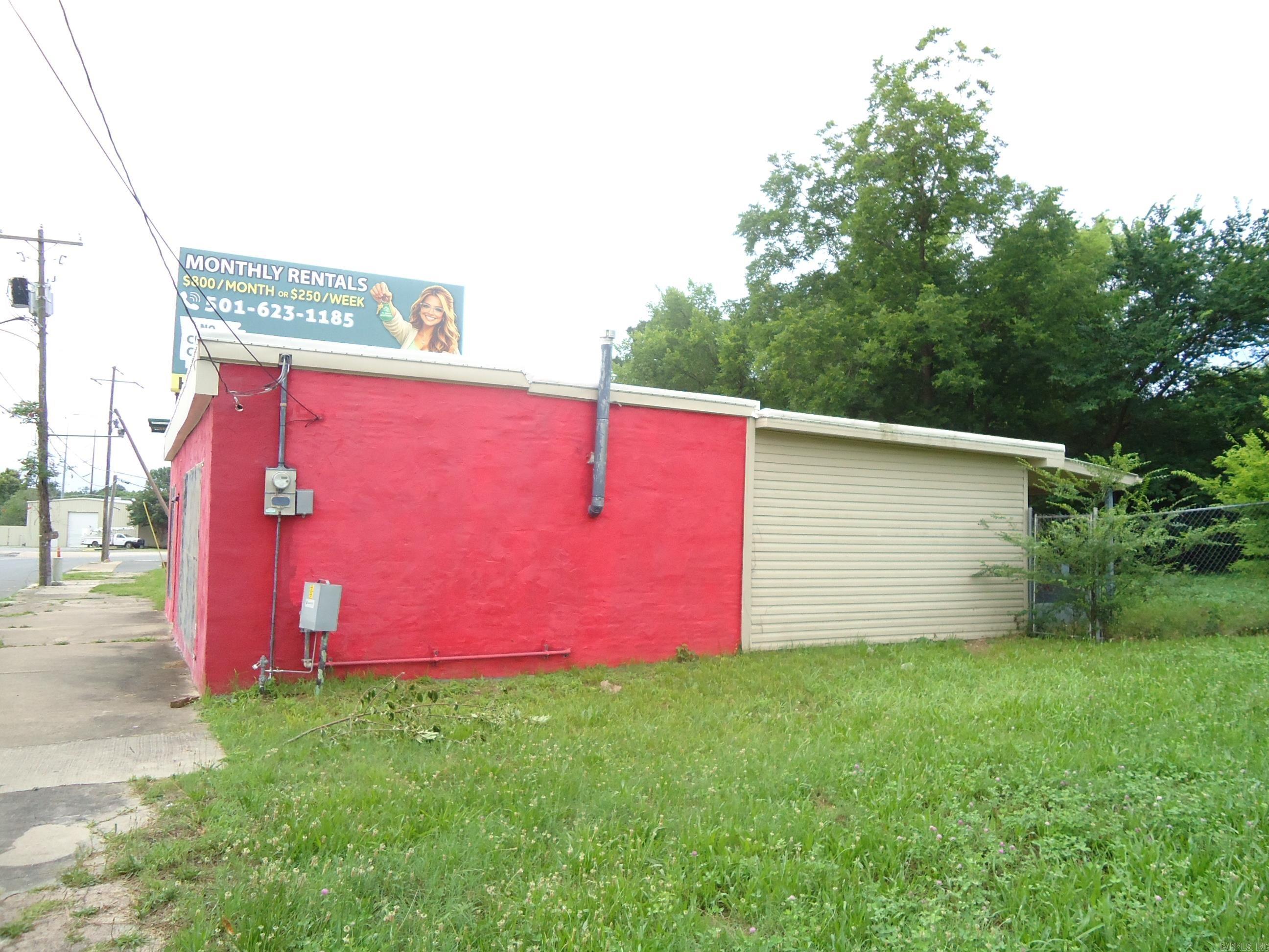 412 Broadway Street Property Photo 4