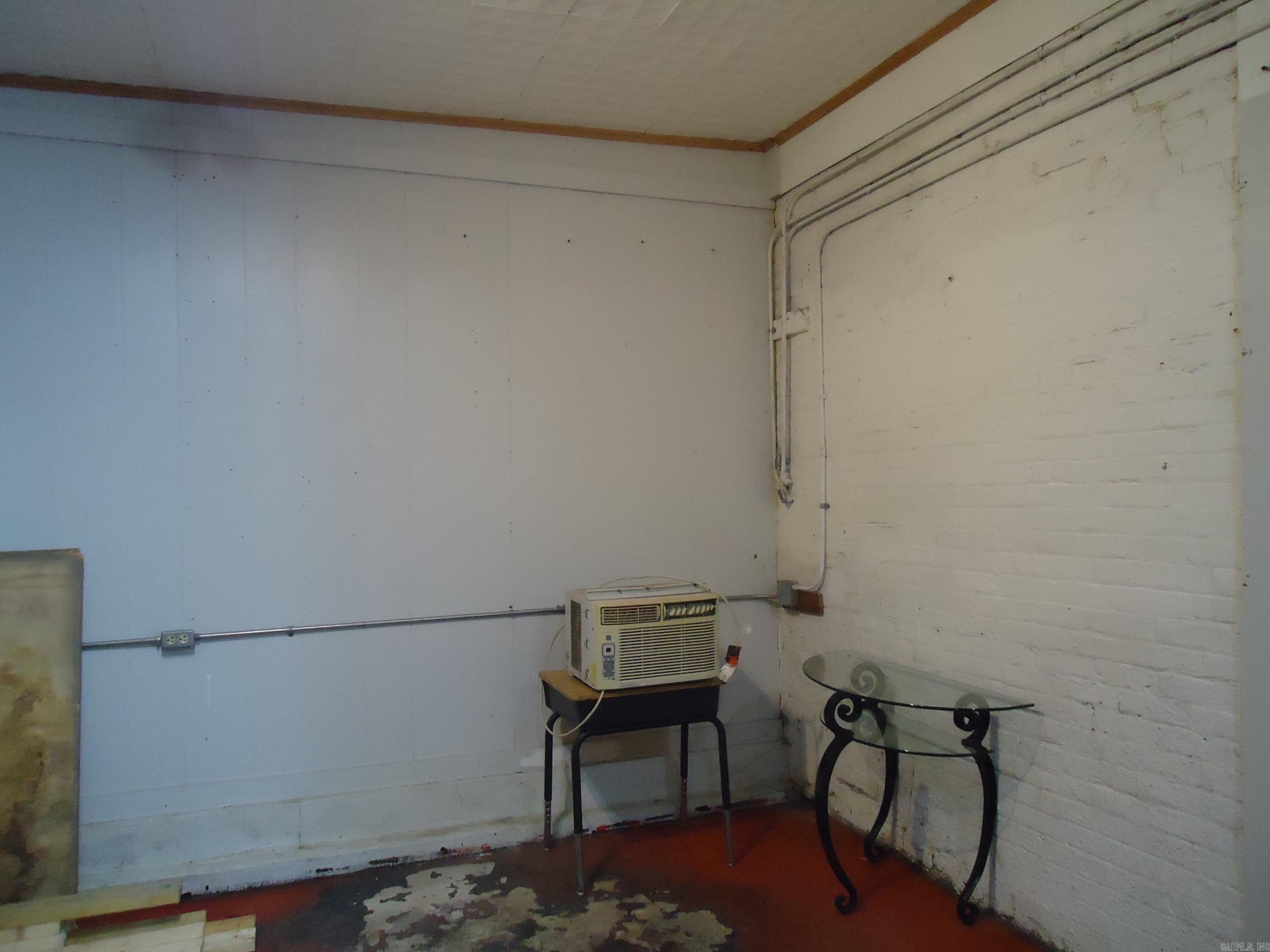 412 Broadway Street Property Photo 34