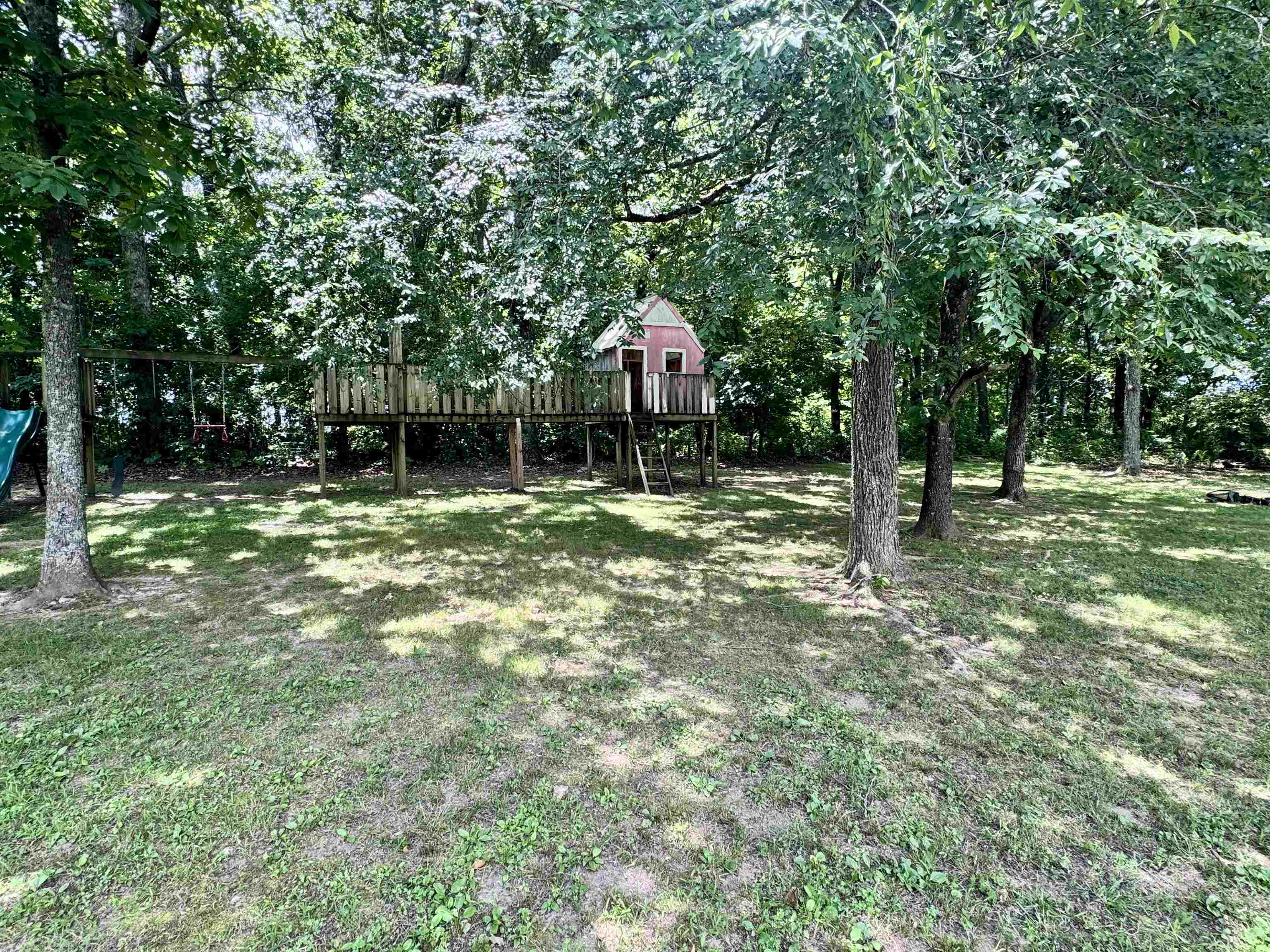 44 Sara Cir Property Photo 23