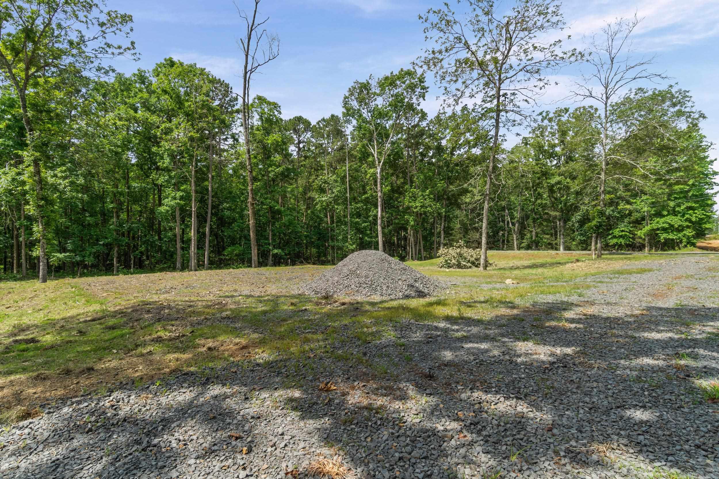 Tract 1 Robinhood Trail Property Photo 4
