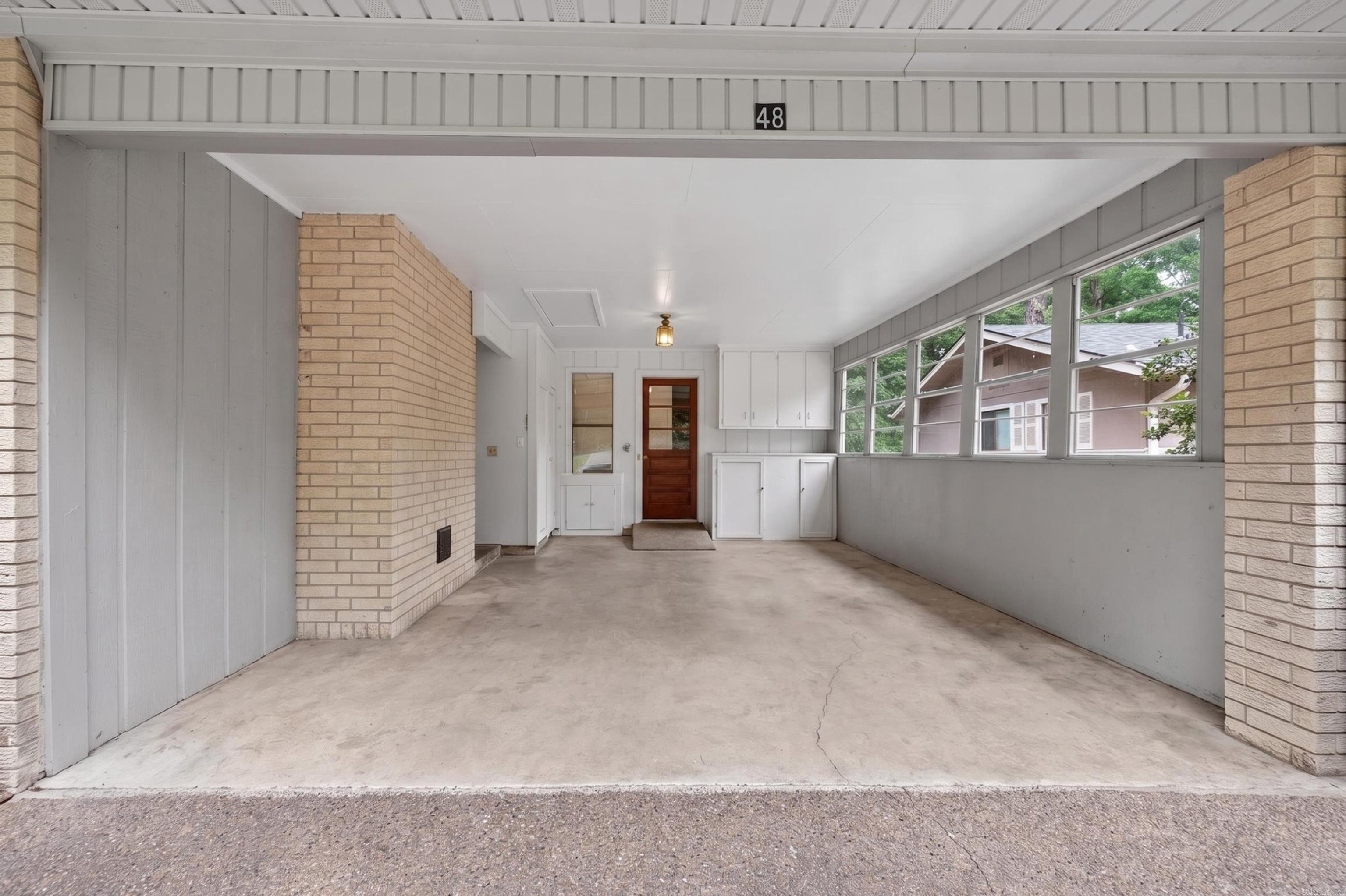 48 N Badalona Drive Property Photo 3