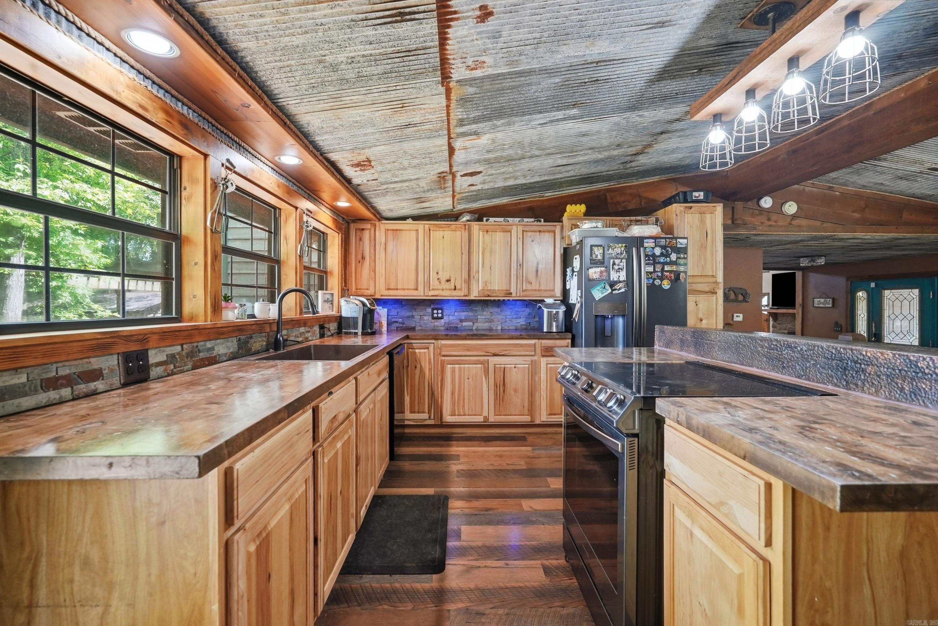 1259 Hwy 5 Property Photo 19