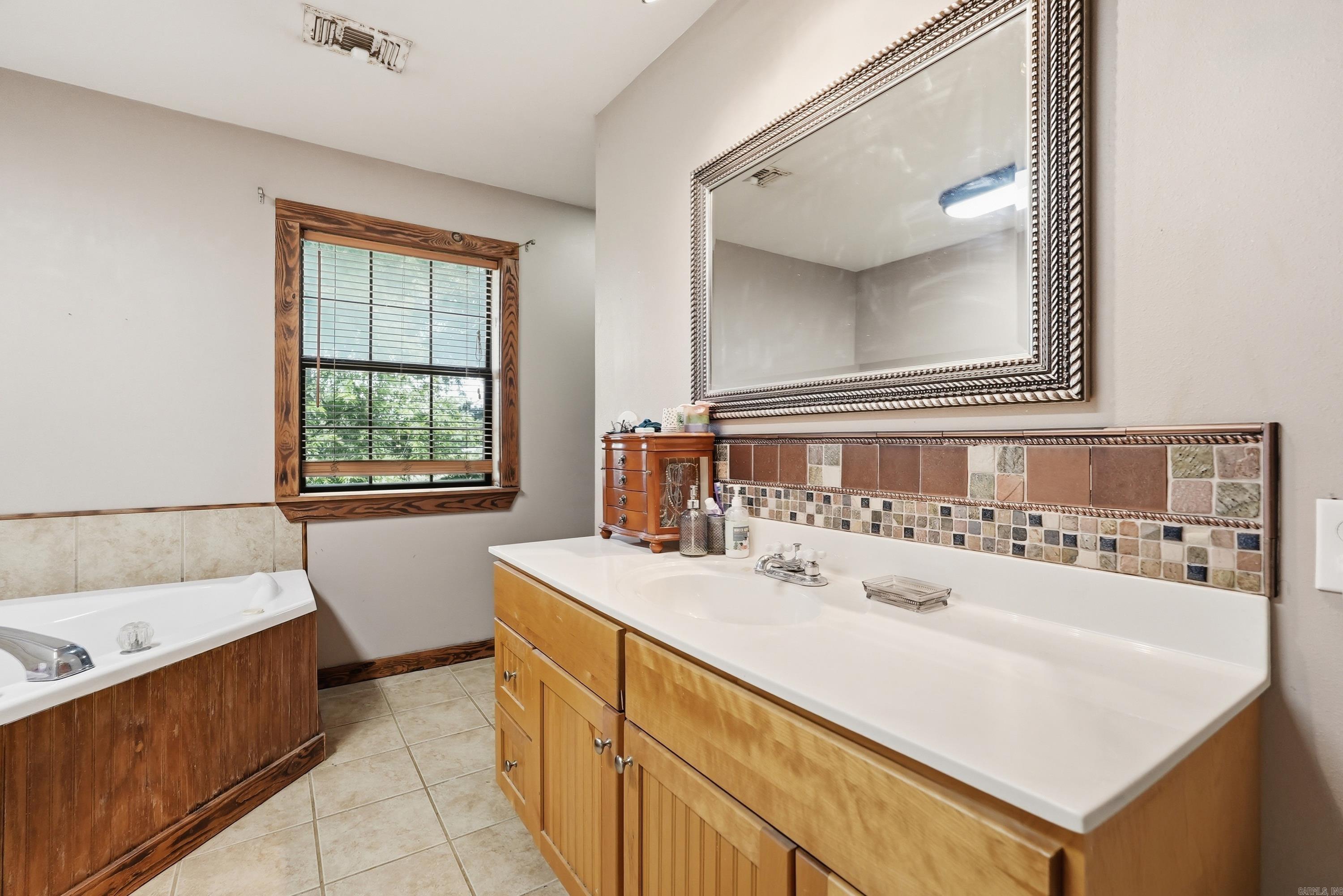 1259 Hwy 5 Property Photo 34