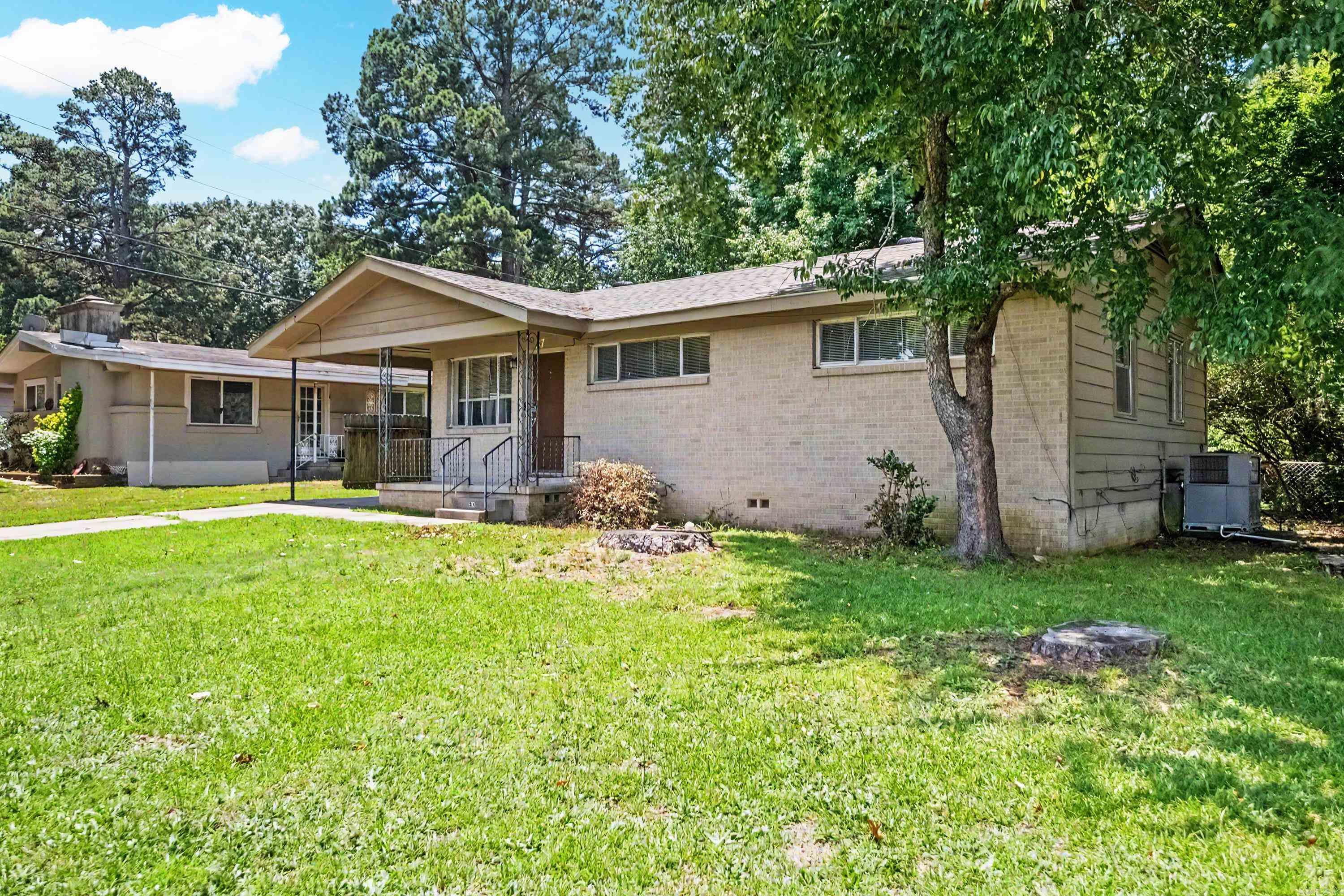 37 Barbara Dr Property Photo 3