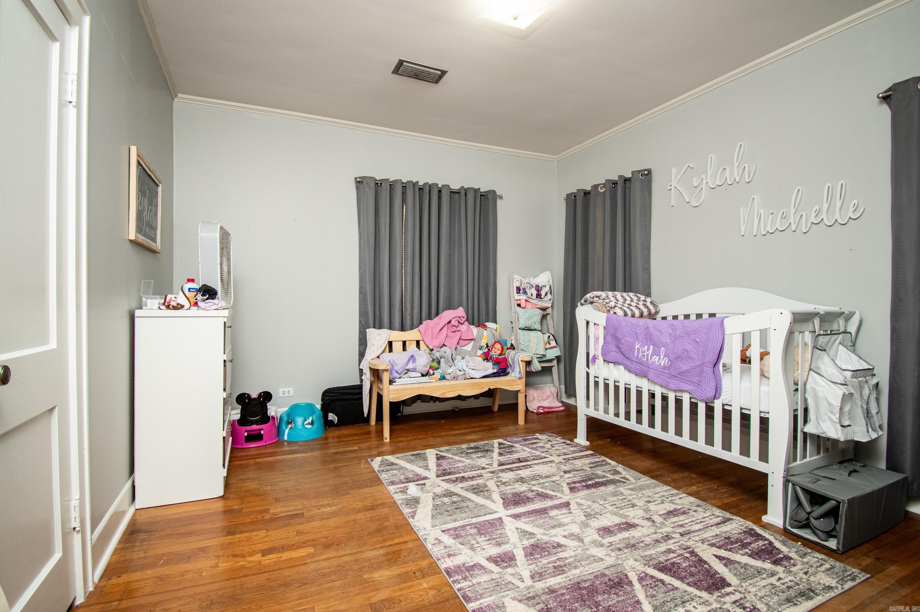 764 Graham Street Property Photo 8