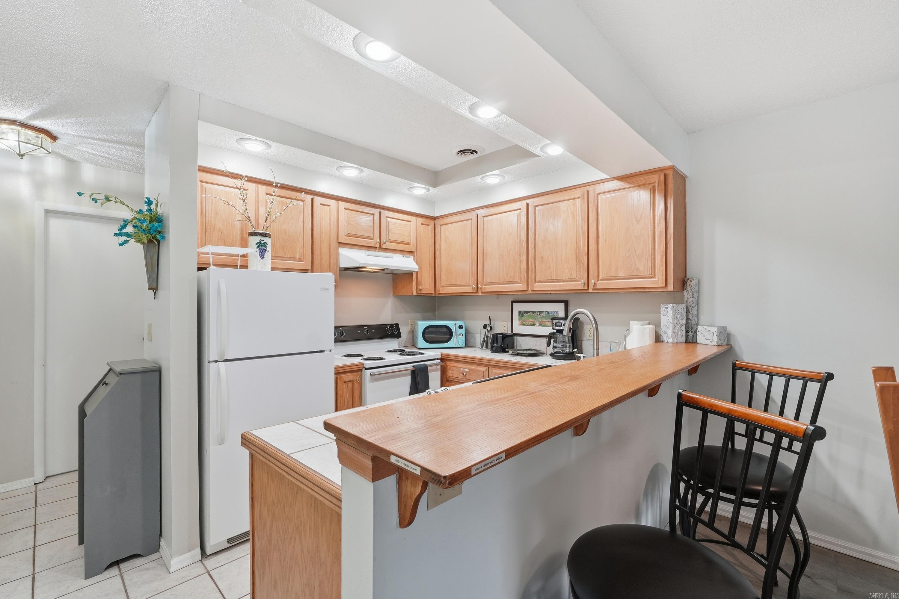 135 Hillview Dr #44 44 Property Photo 12