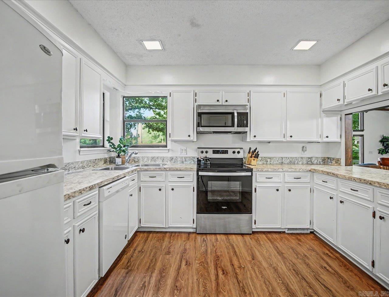9 Tarifa Lane Property Photo 18
