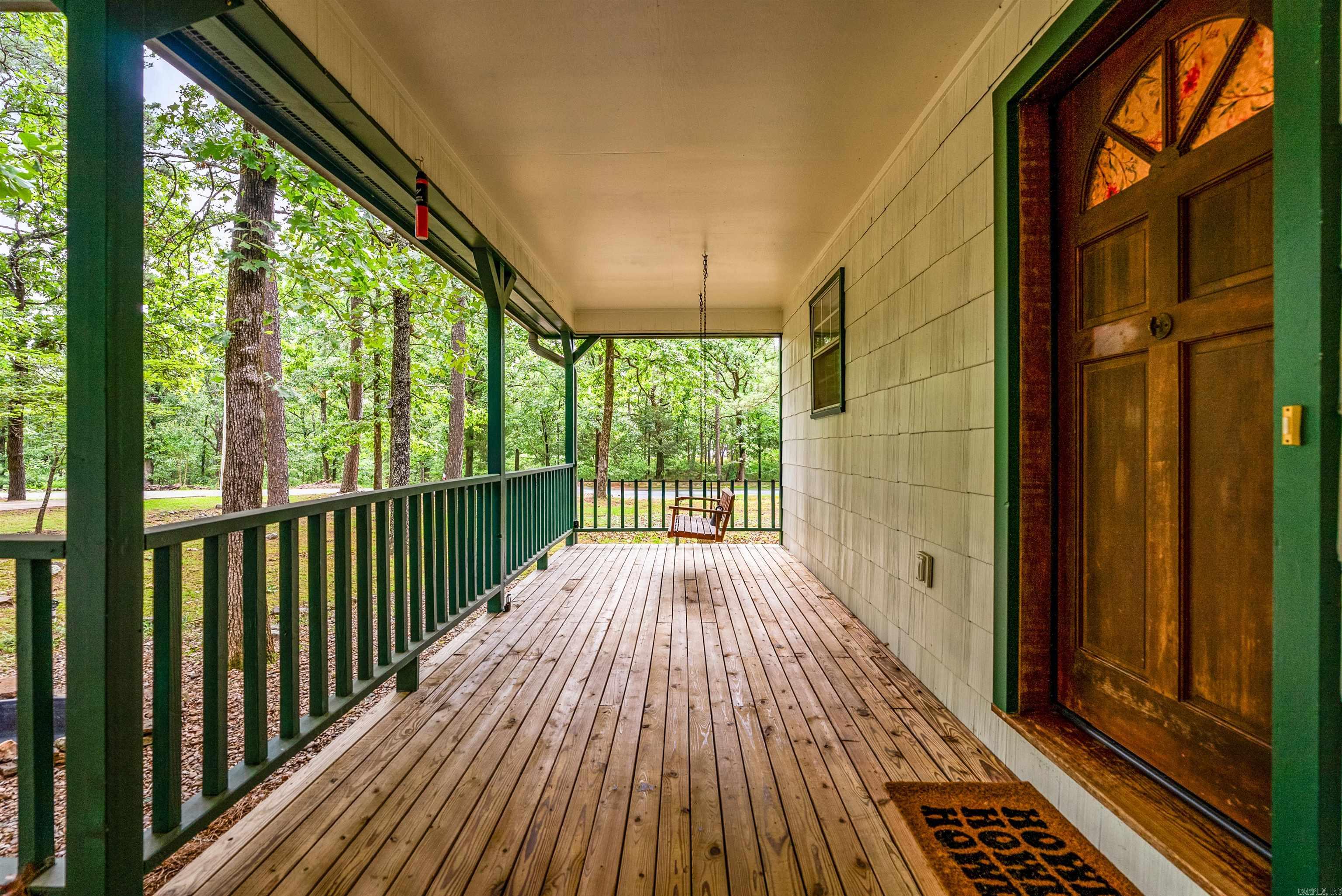 15807 Hunter Lane Property Photo 5
