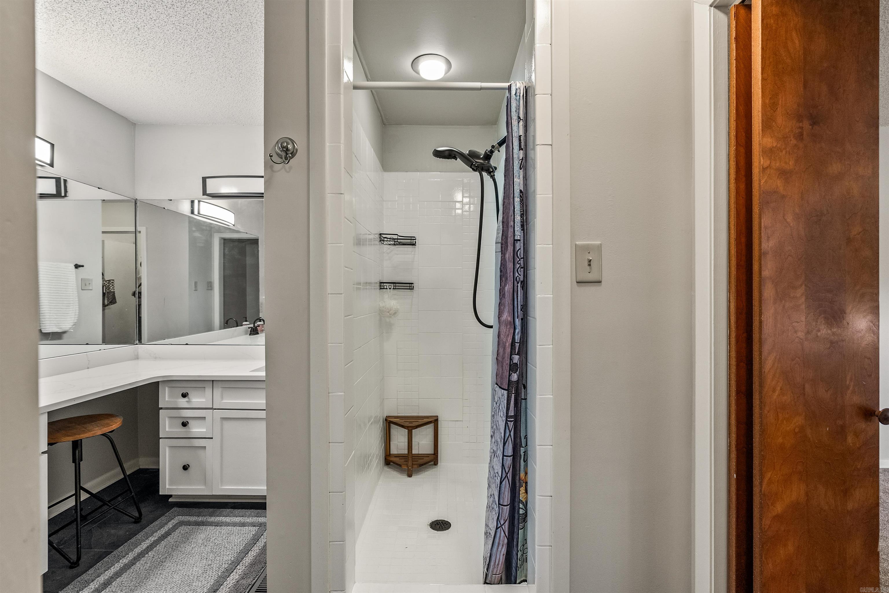 15807 Hunter Lane Property Photo 27