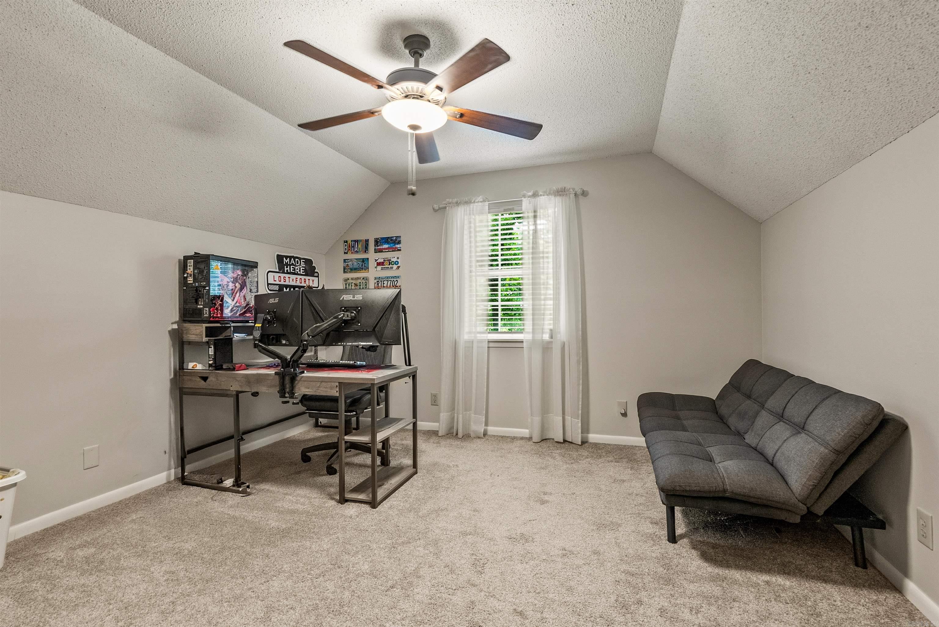 15807 Hunter Lane Property Photo 36