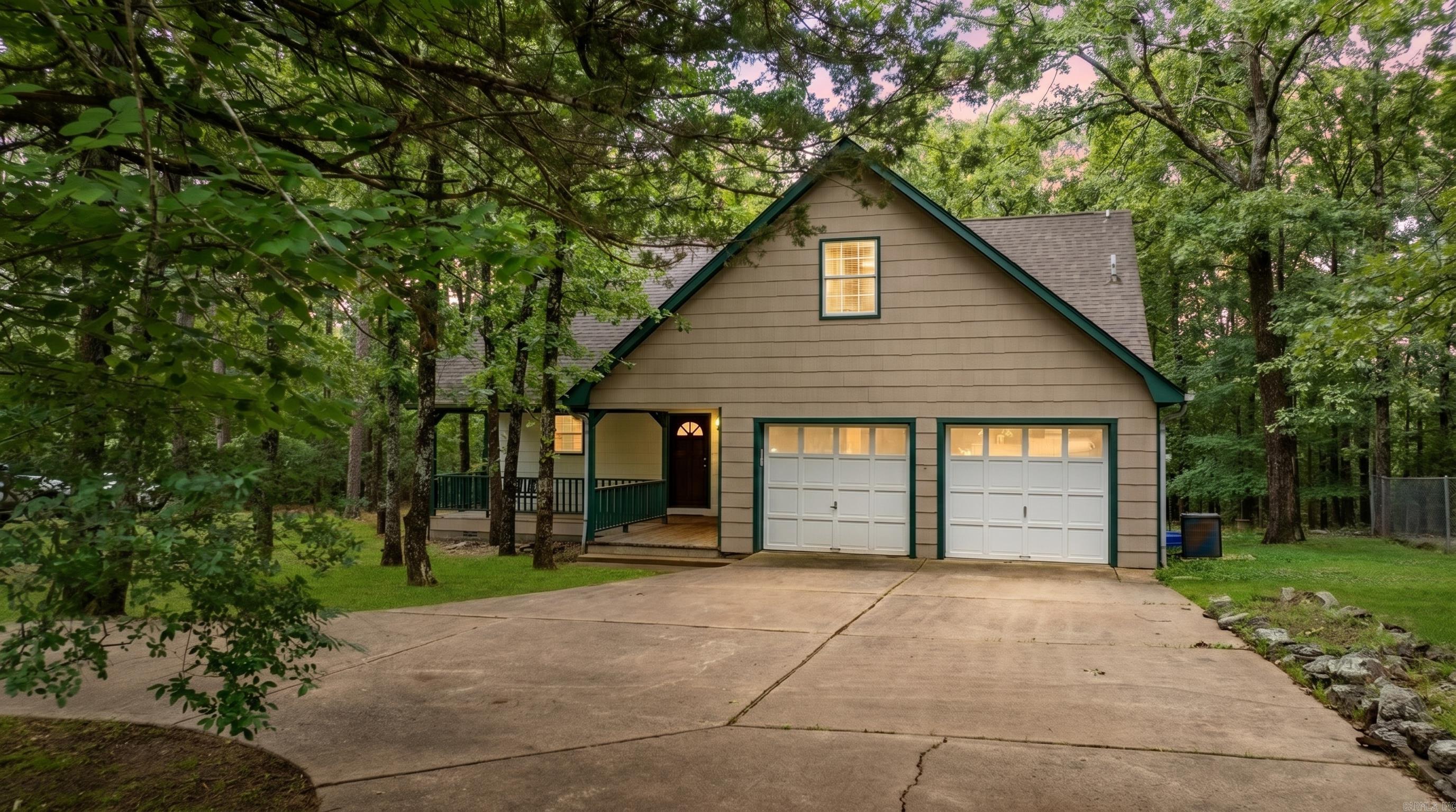 15807 Hunter Lane Property Photo 44
