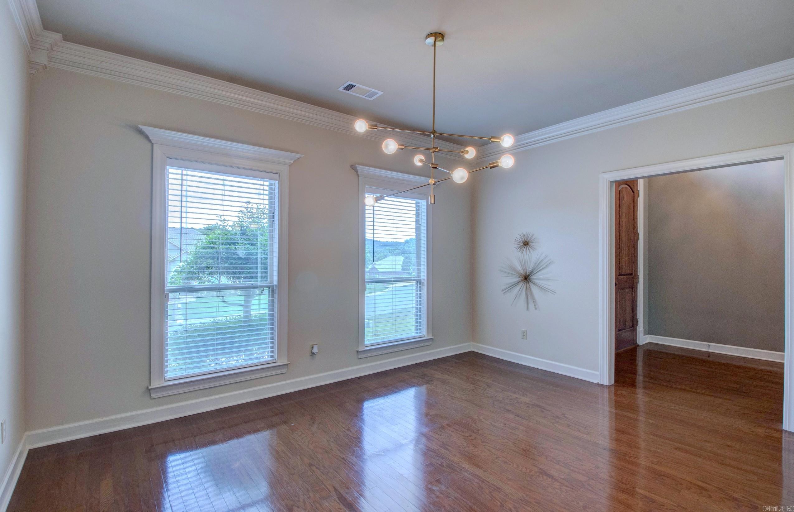 141 Mountain Valley Drive Property Photo 8