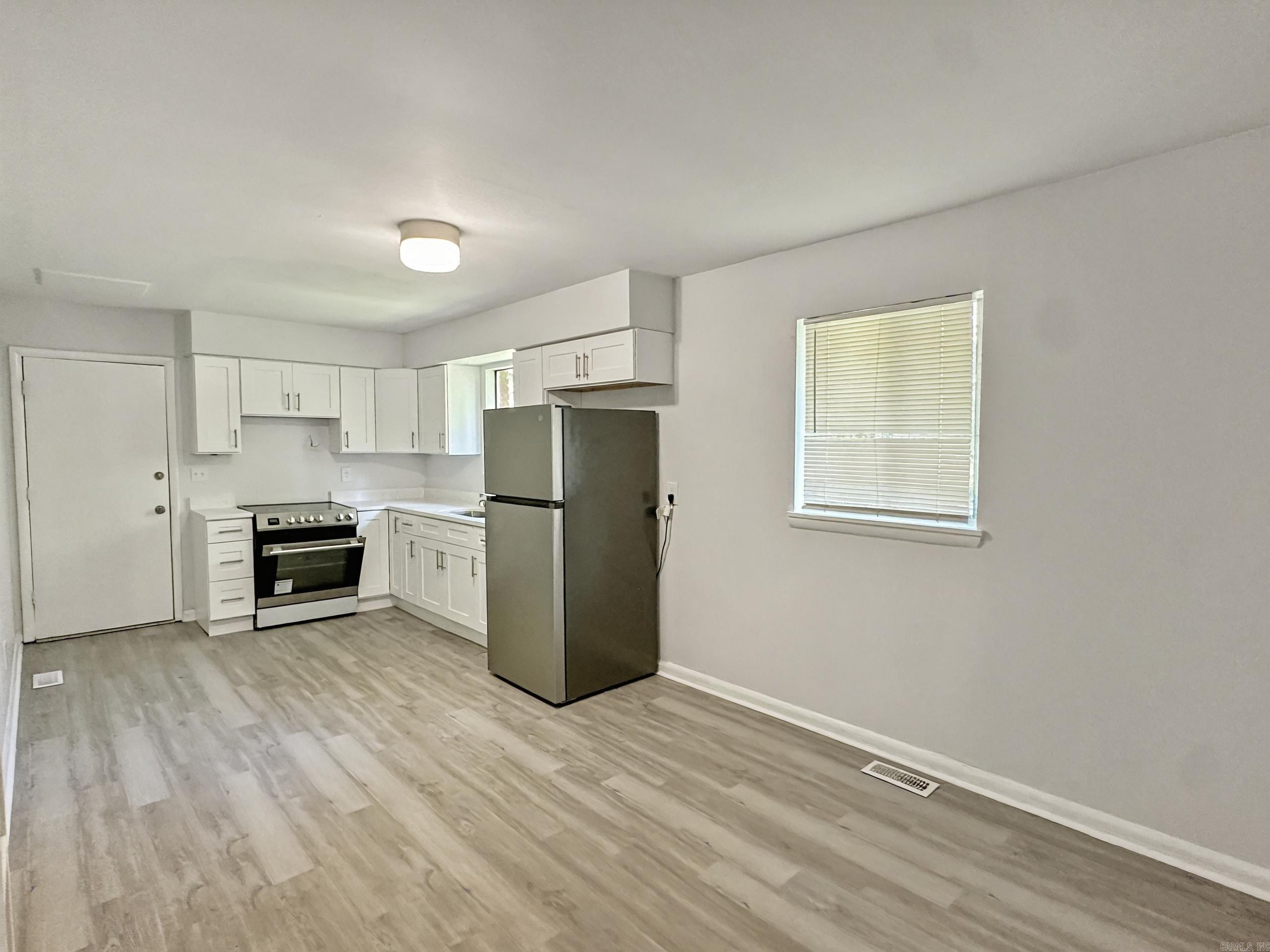 5807 Hutsell Road Property Photo 6