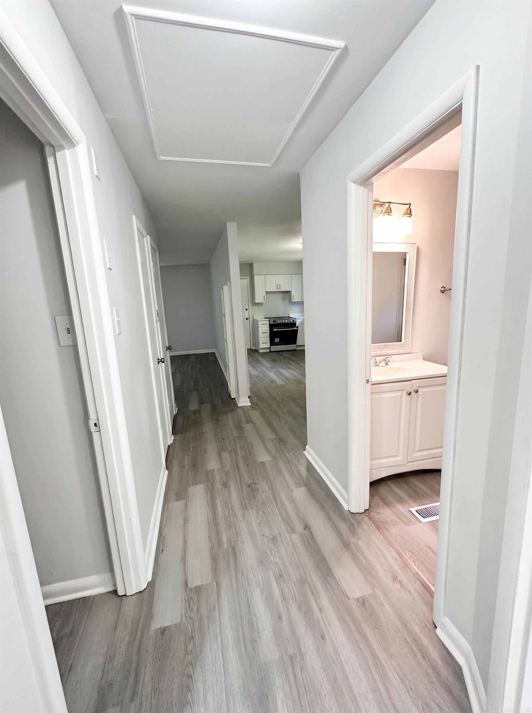 5807 Hutsell Road Property Photo 10