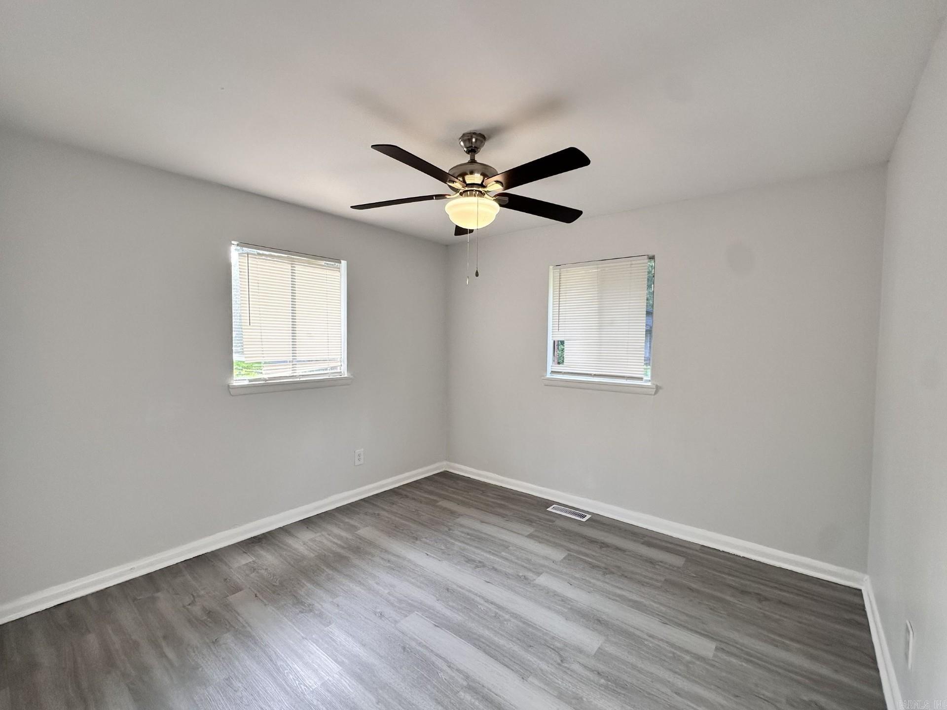 5807 Hutsell Road Property Photo 11
