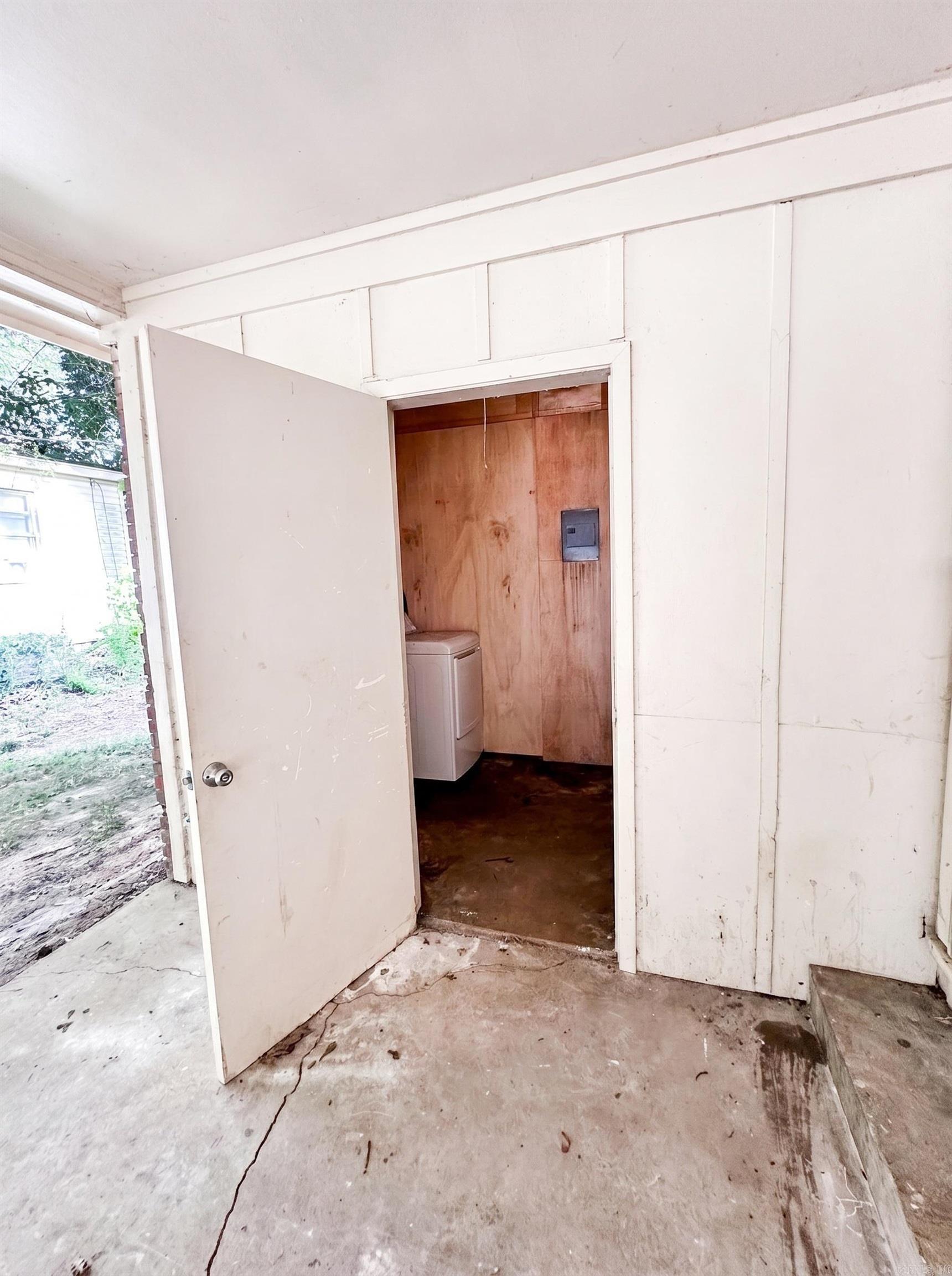 5807 Hutsell Road Property Photo 16