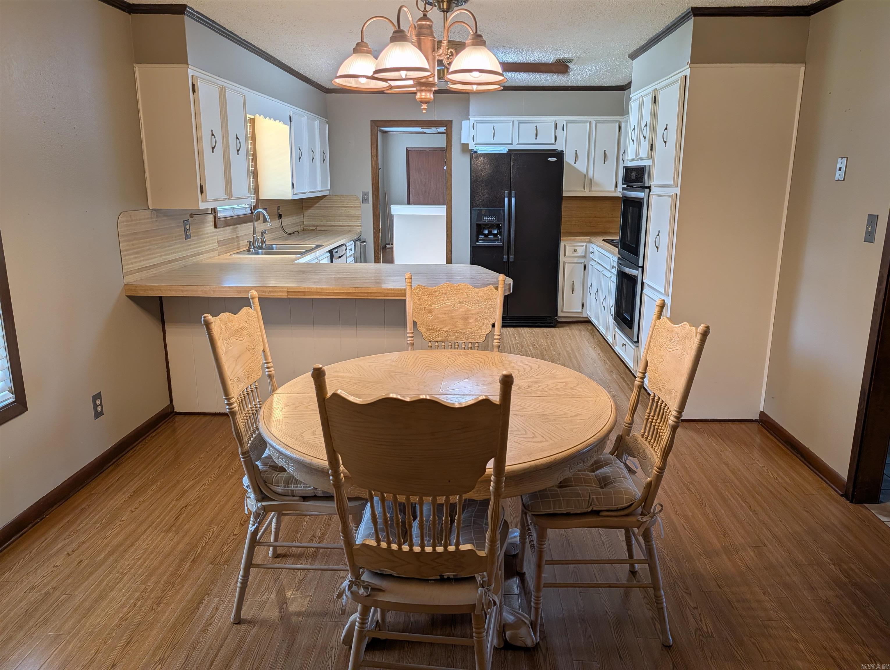 1 Adcock Circle Property Photo 8