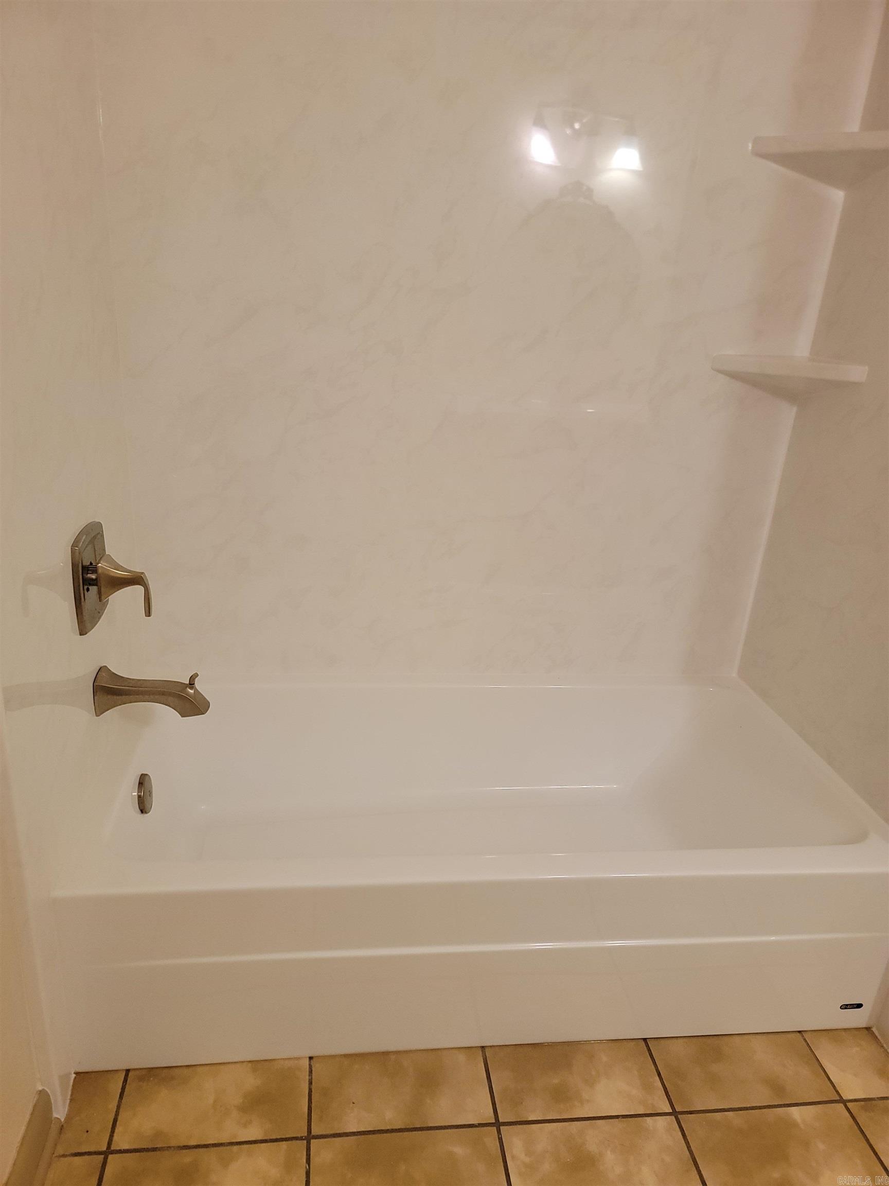 1 Adcock Circle Property Photo 12
